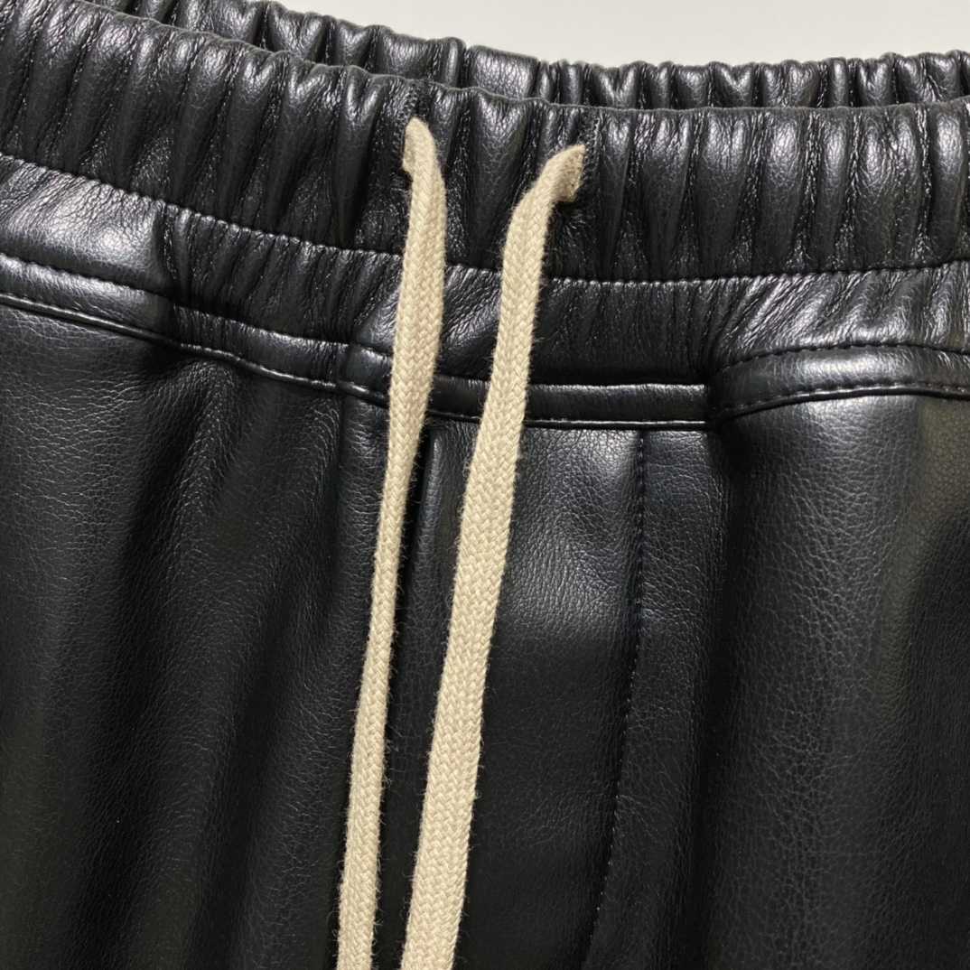 Rick Owens Black Boxer Leather Shorts - FashionPlug