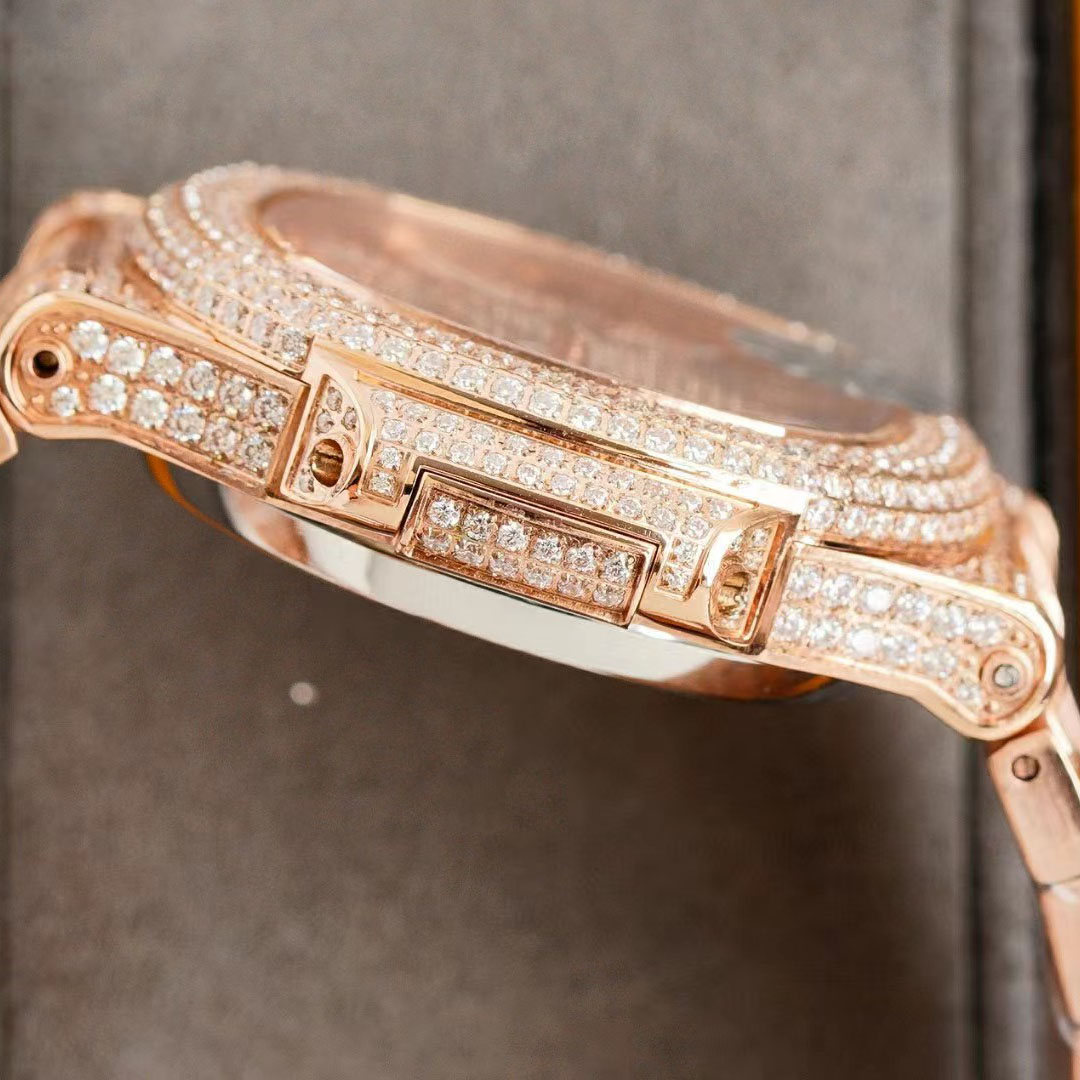 Patek Philipps Aquanaut Diamond Watch - FashionPlug