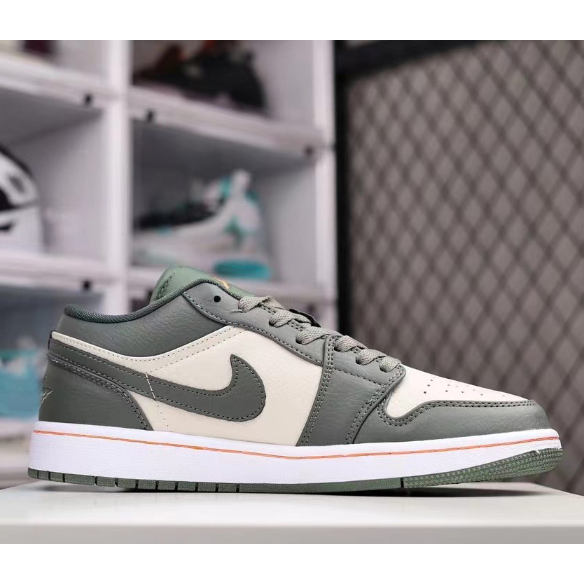 Air Jordan 1 Low Sneaker   553558-121 - FashionPlug