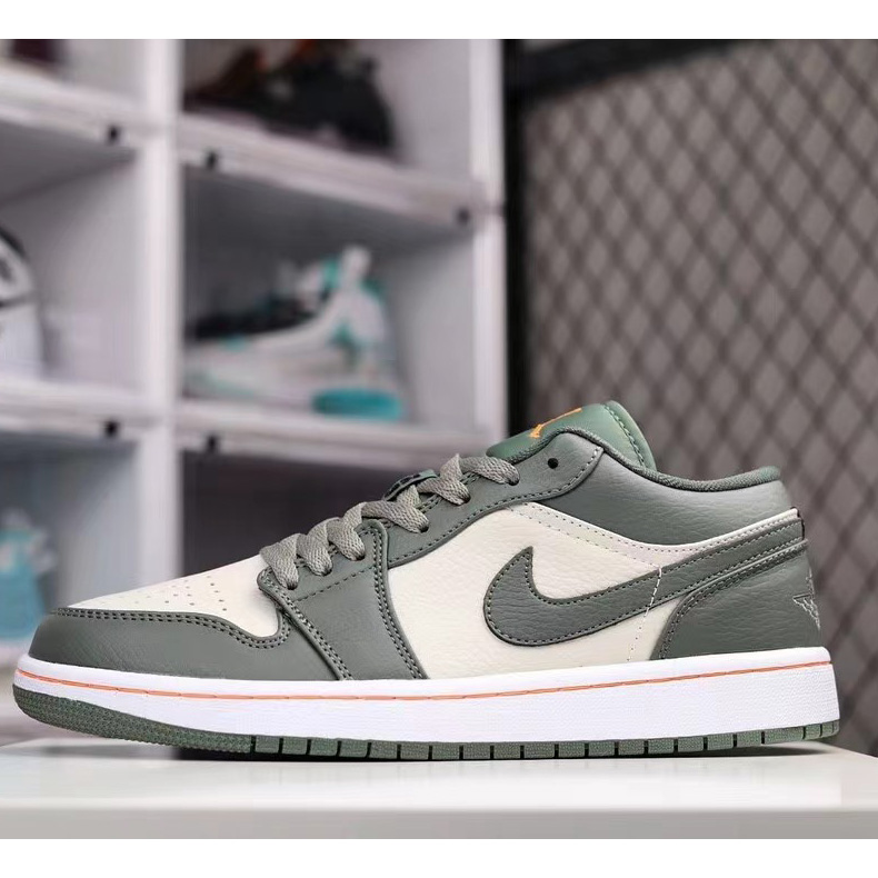 Air Jordan 1 Low Sneaker   553558-121 - FashionPlug