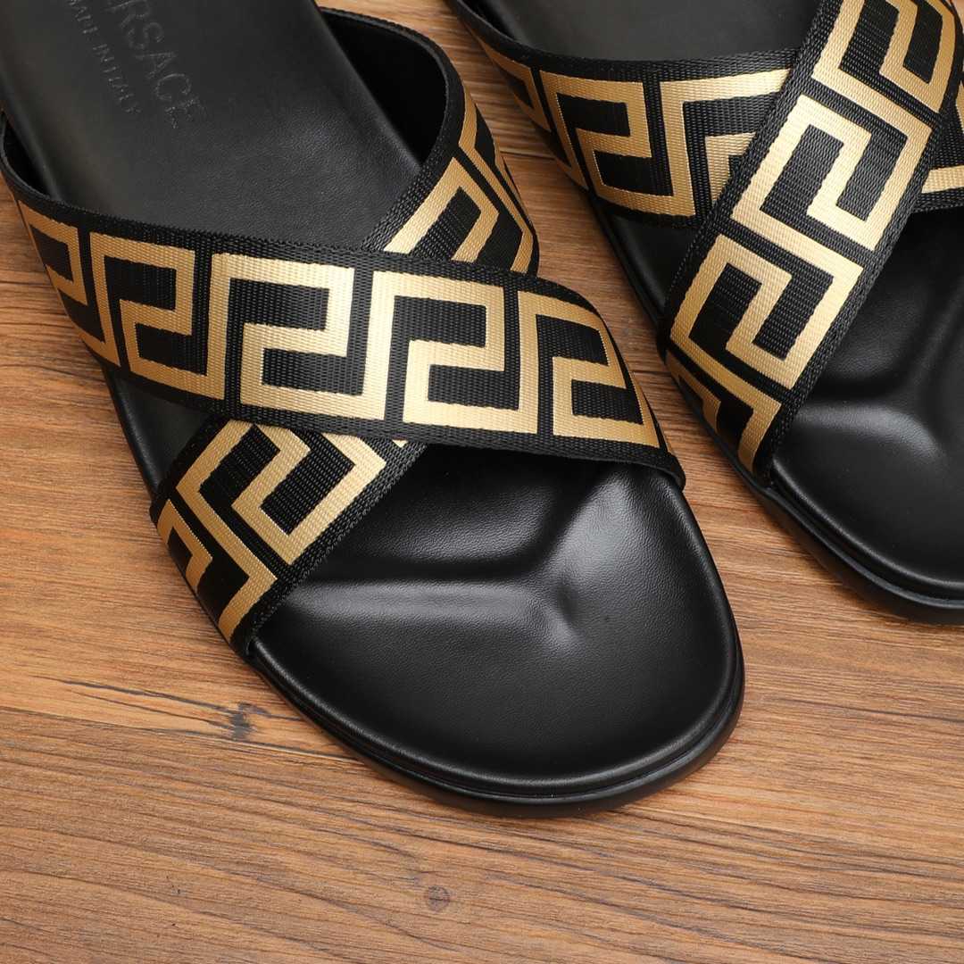 Versace Logo-print Open-toe Slides - FashionPlug