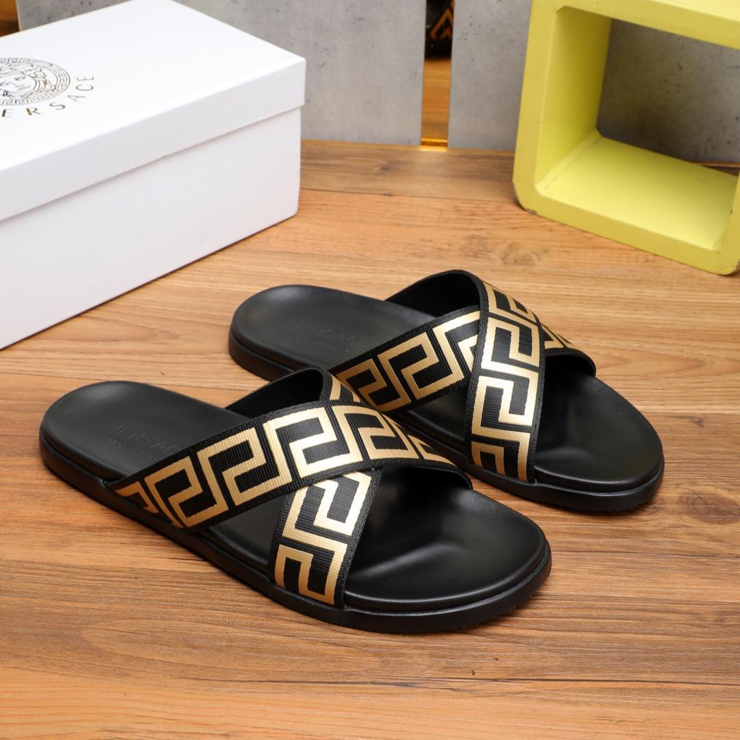 Versace Logo-print Open-toe Slides - FashionPlug