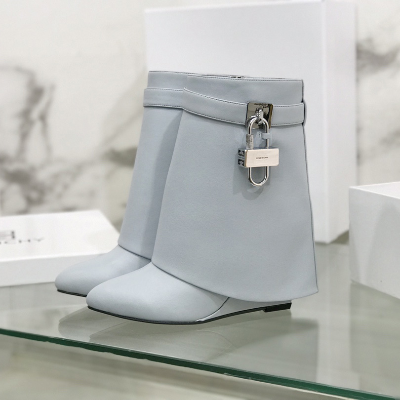 Givenchy Shark Lock Ankle Boots In Leather - FashionPlug
