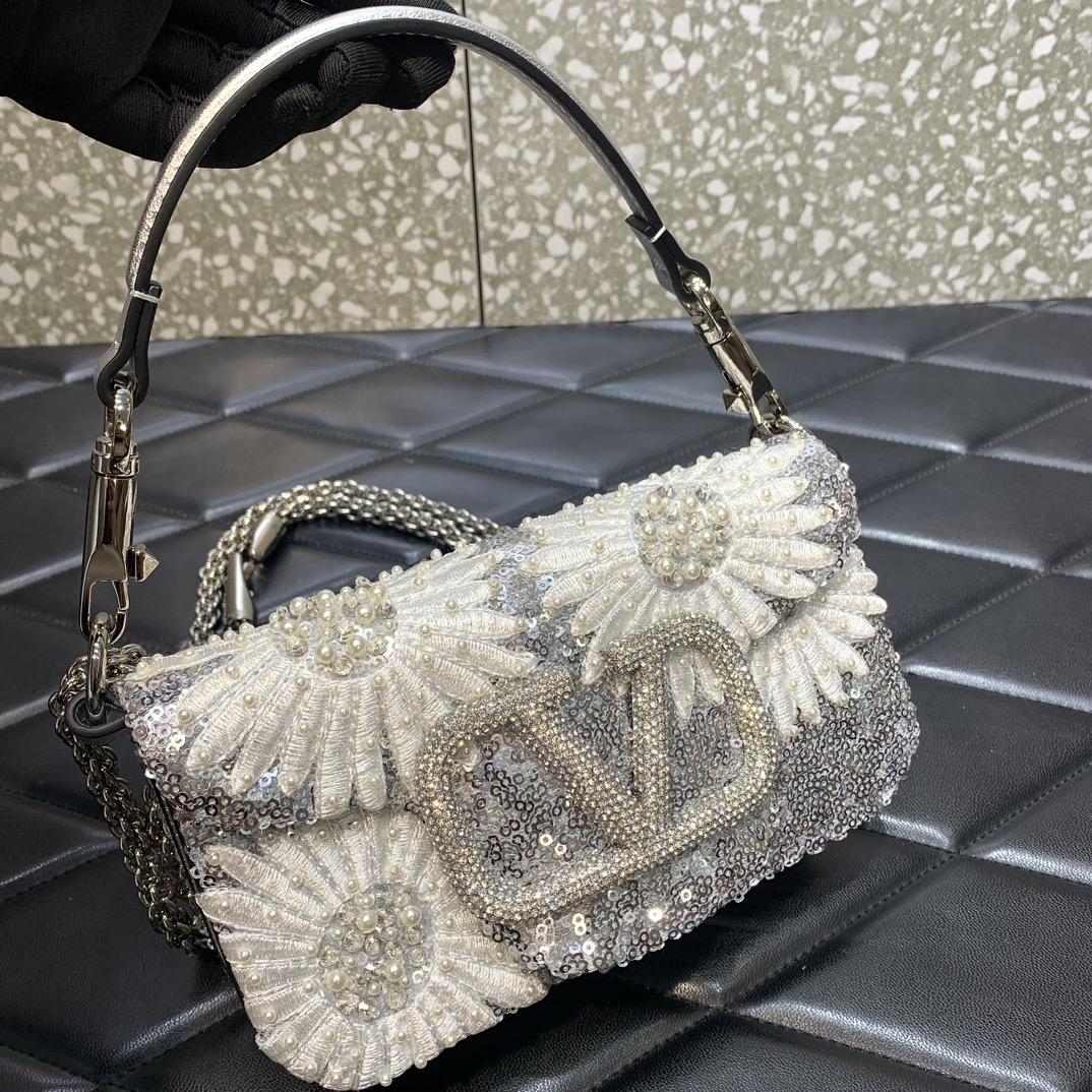 Valenti Locò Small Shoulder Bag With Floral Motif Embroidery - FashionPlug