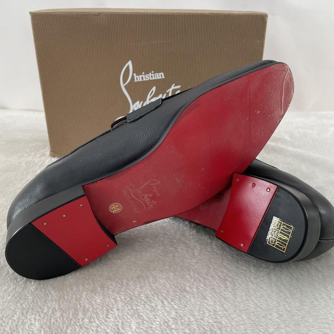 Christian Louboutin Varsimoc Loafers - Calf leather - Black - FashionPlug