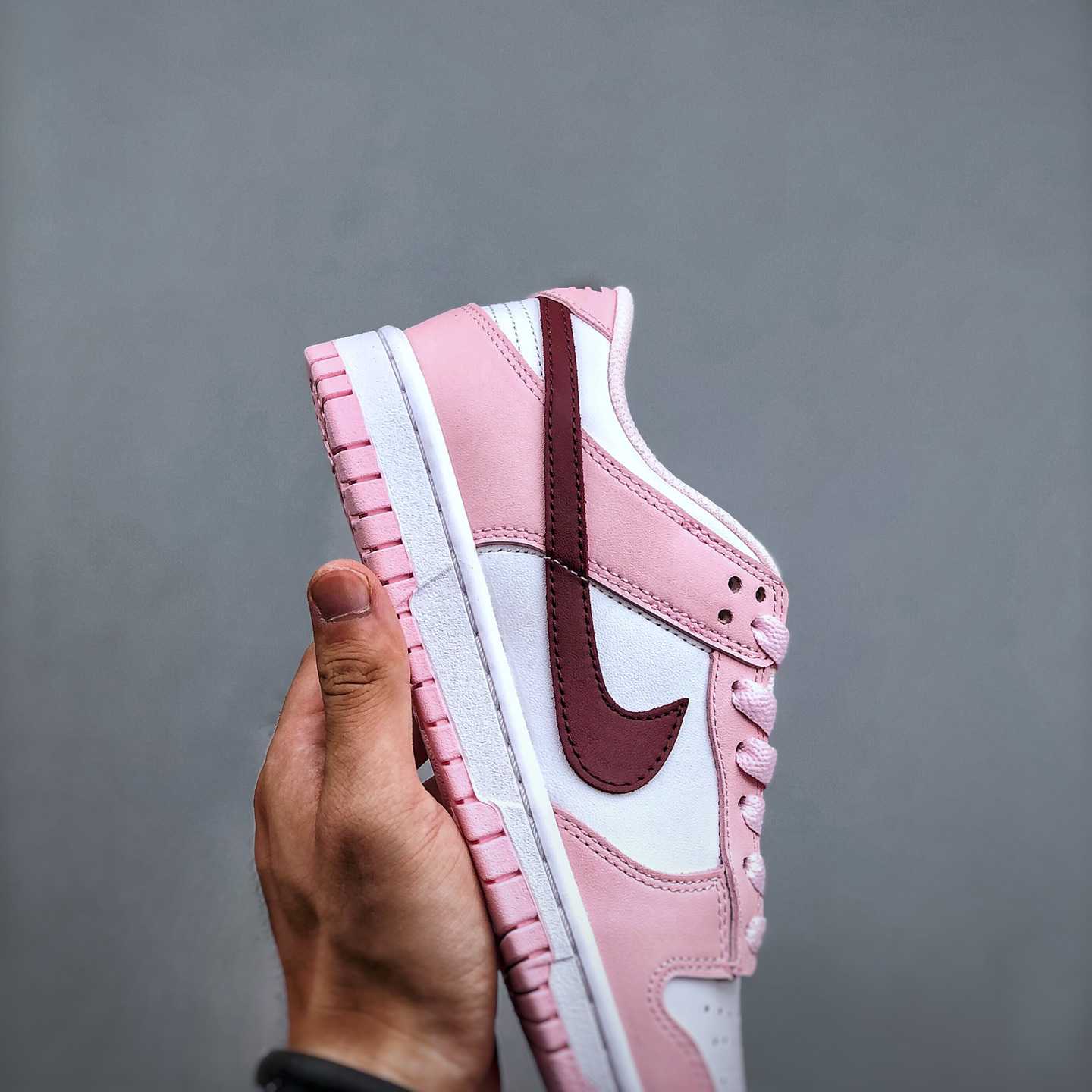 Nike Nk Dunk SB Low Sneakers       CW1590-601 - FashionPlug
