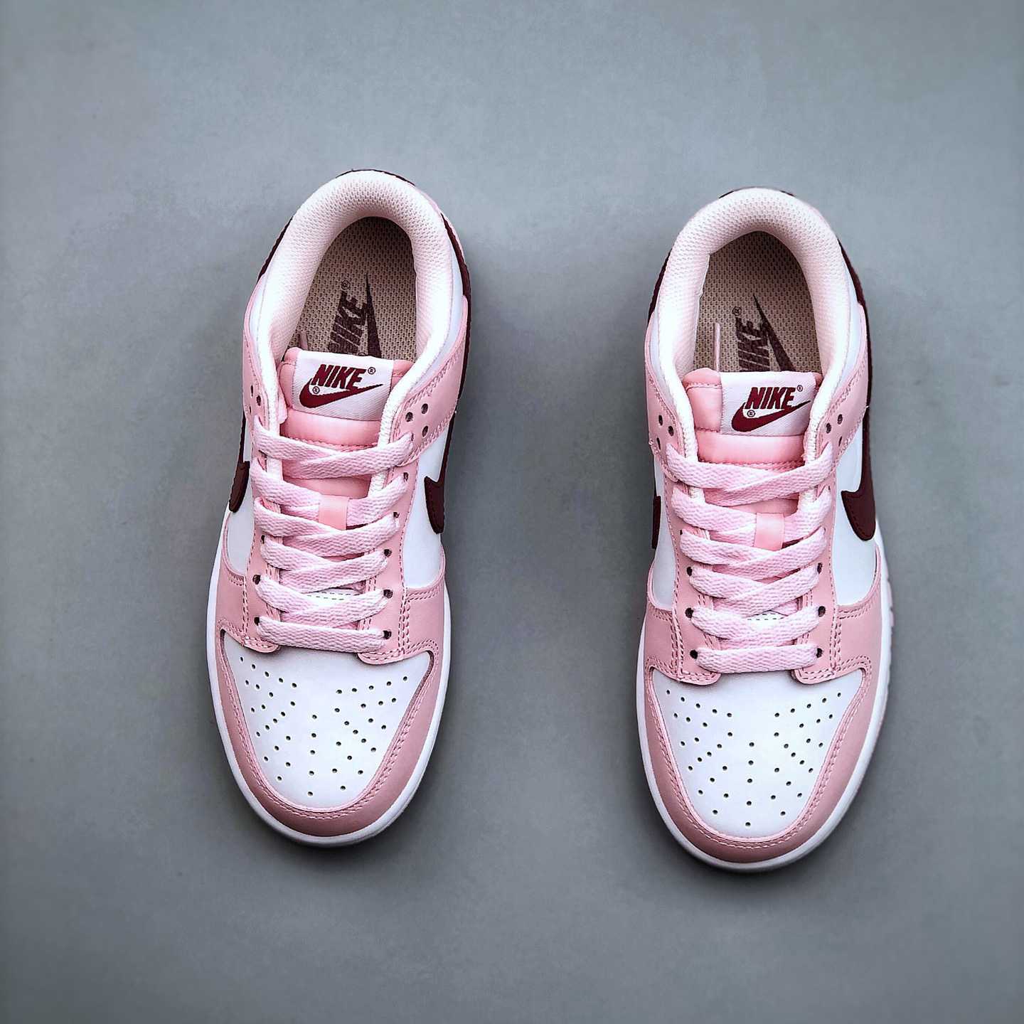 Nike Nk Dunk SB Low Sneakers       CW1590-601 - FashionPlug