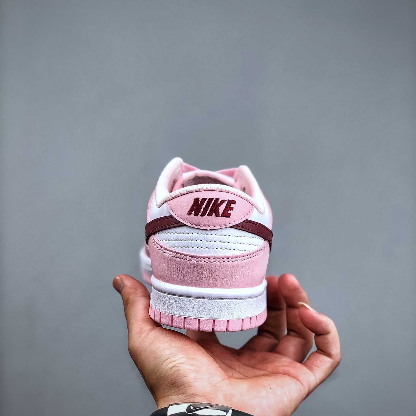 Nike Nk Dunk SB Low Sneakers       CW1590-601 - FashionPlug