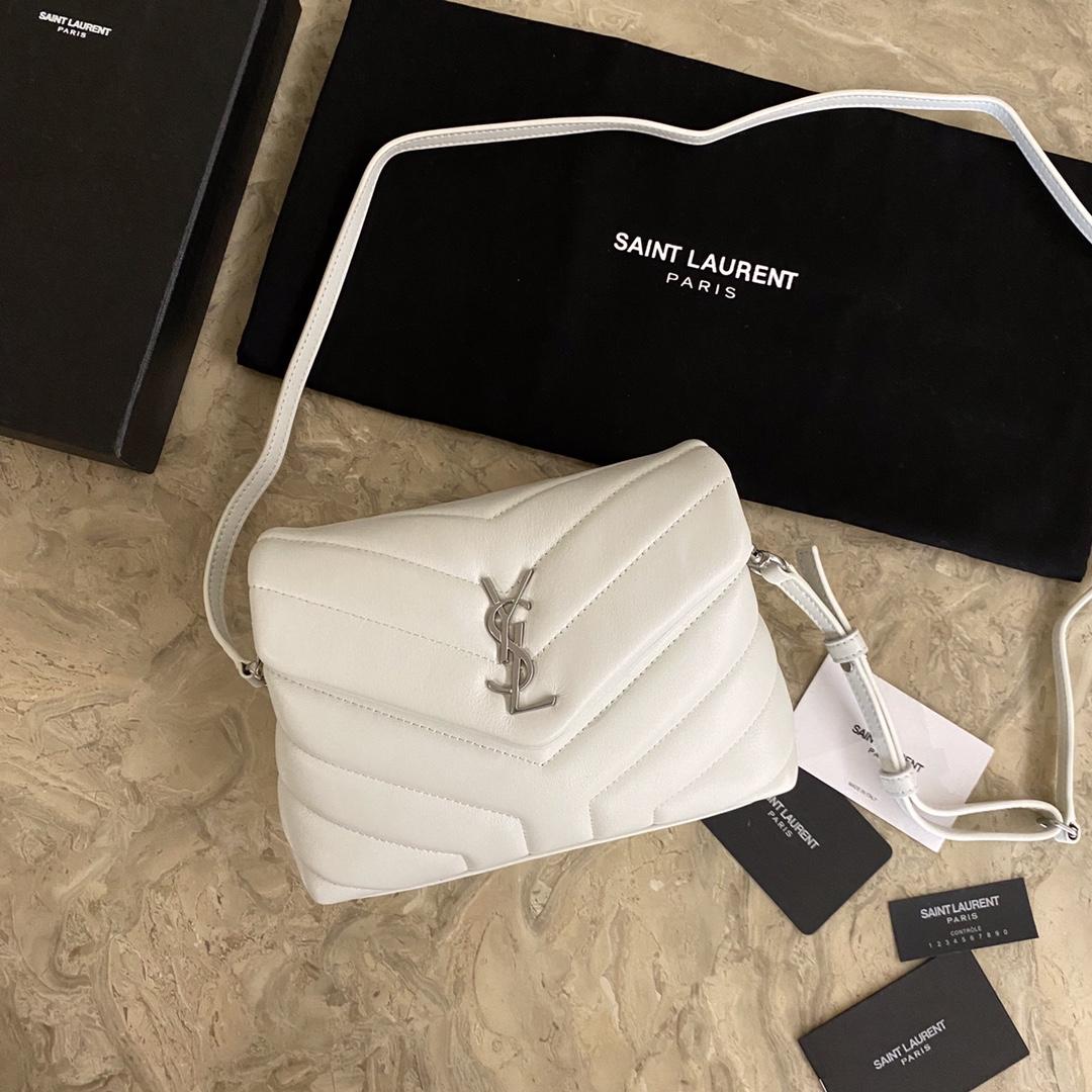 Saint Laurent Loulou Shoulder Bag (20x7x15cm) - FashionPlug