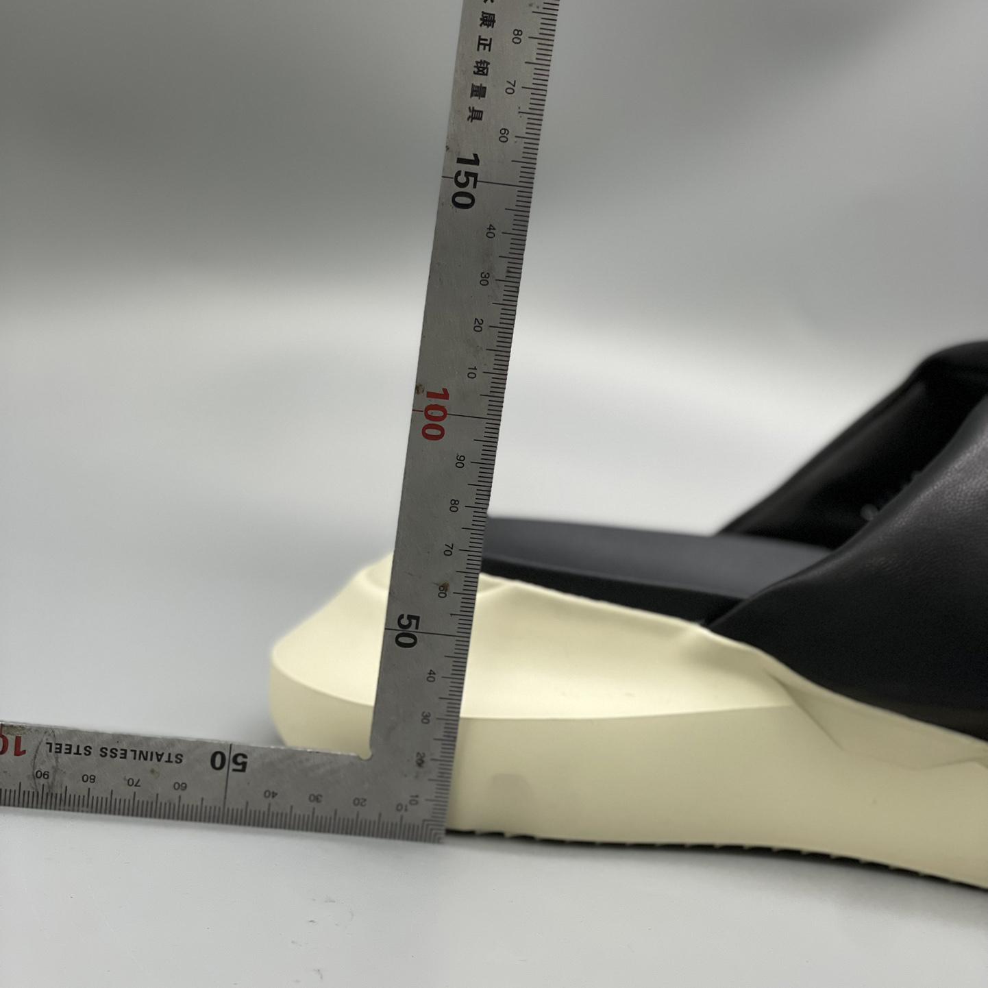 Rick Owens SS23 Edfu Geth Puffer Slide In Black - FashionPlug