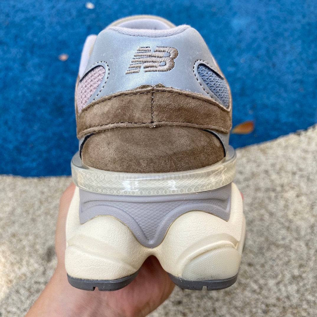 New Balance 9060 Sneakers        U9060MUS - FashionPlug
