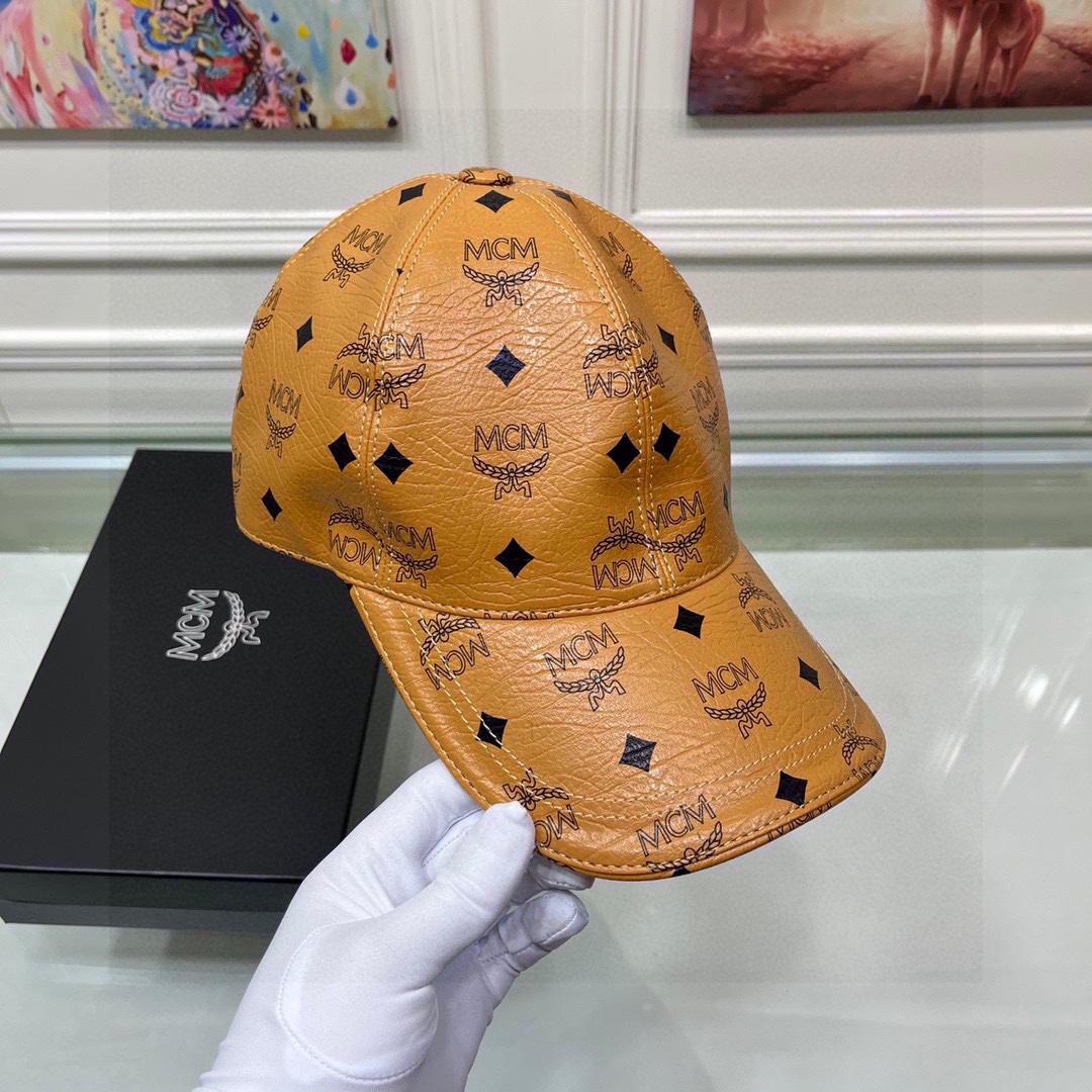 MCM Faux-leather Logo-print Cap - FashionPlug