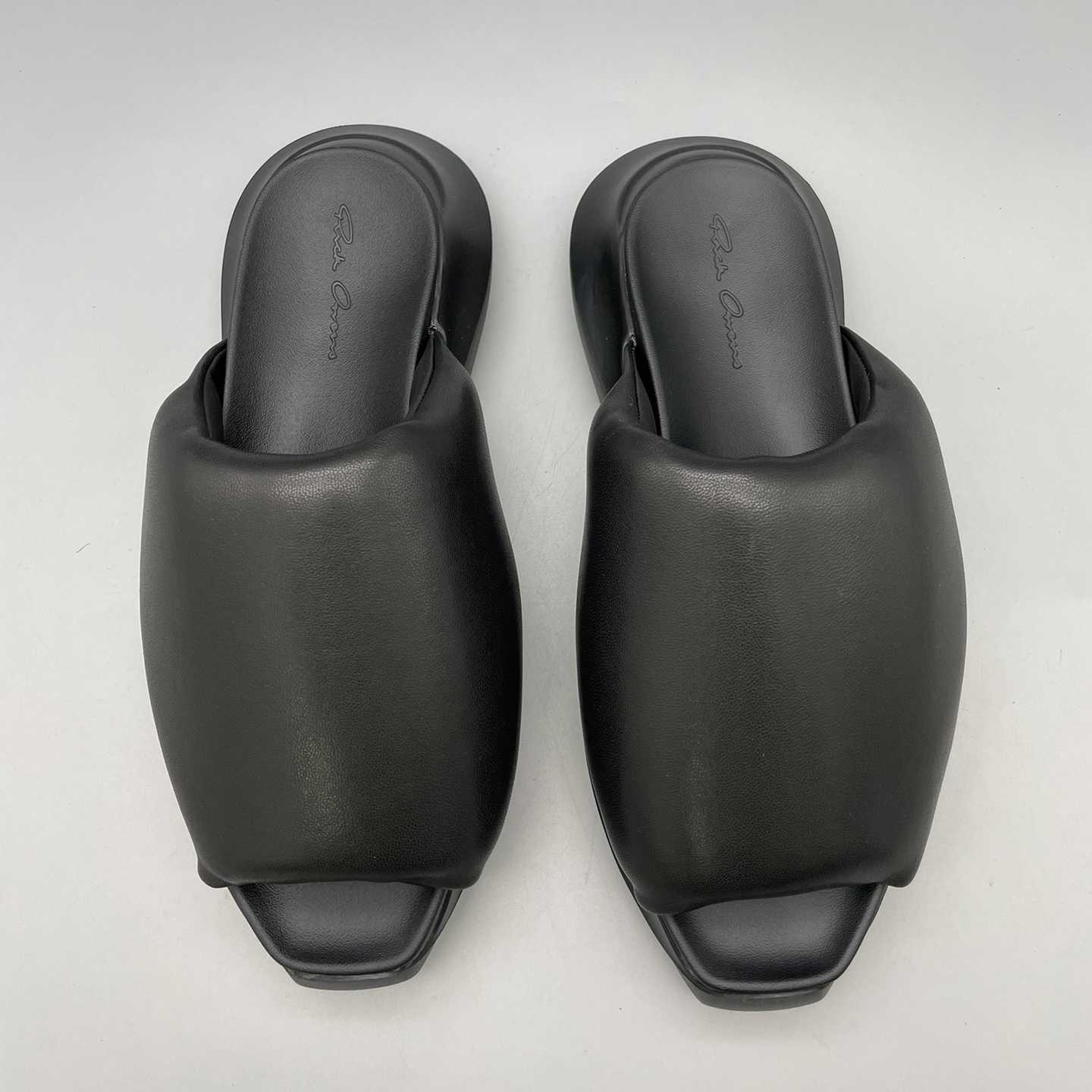 Rick Owens SS23 Edfu Geth Puffer Slide In Black - FashionPlug