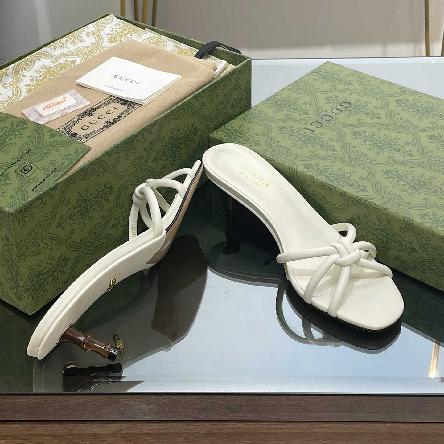 Gucci Women's Slide Sandal With Bamboo  - FashionPlug
