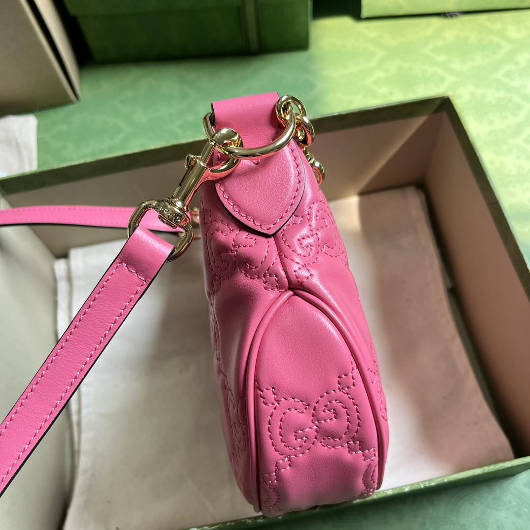 Gucci GG Matelasse Mini Bag(21x 14x 6cm) - FashionPlug