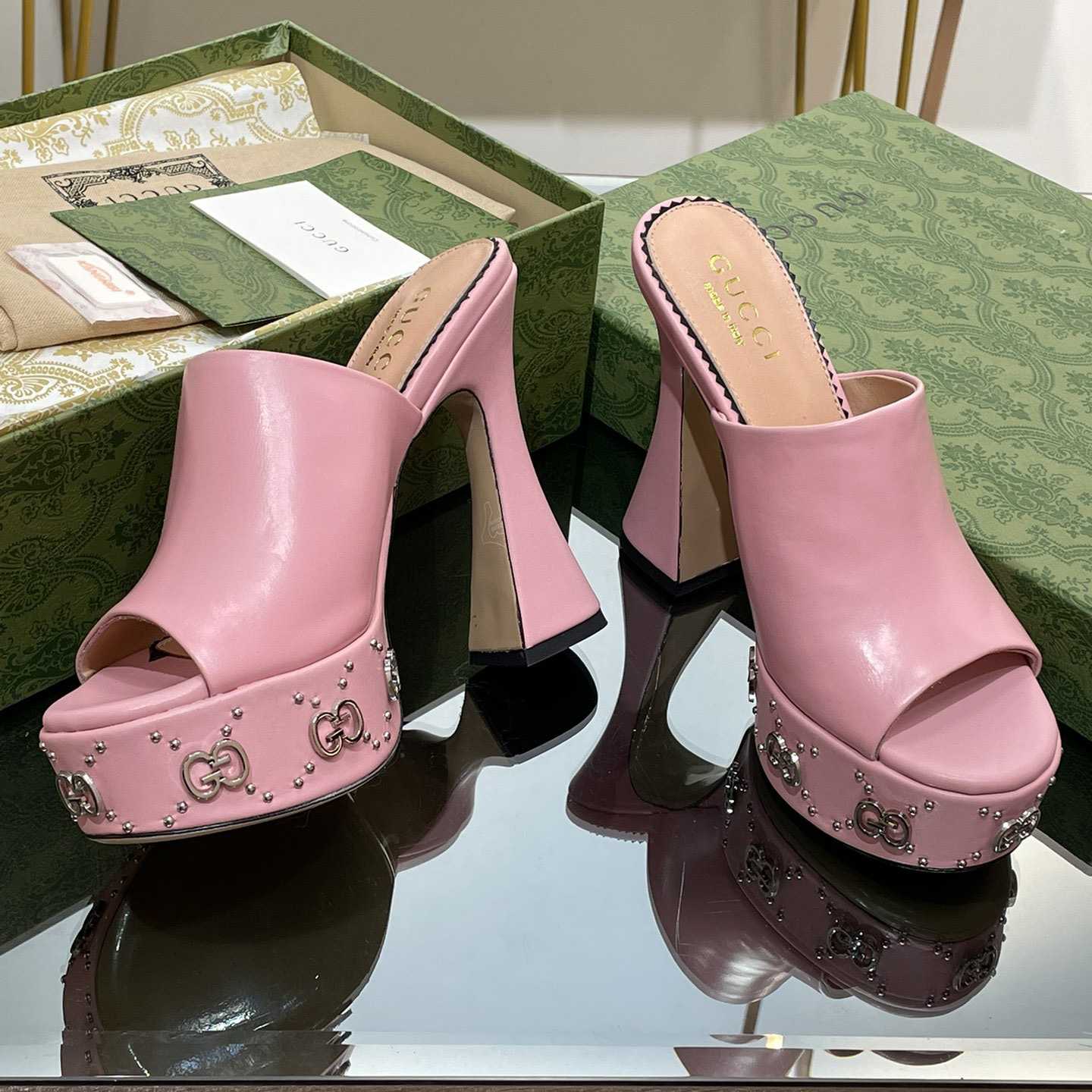 Gucci Women's Platform Slide Sandal - FashionPlug