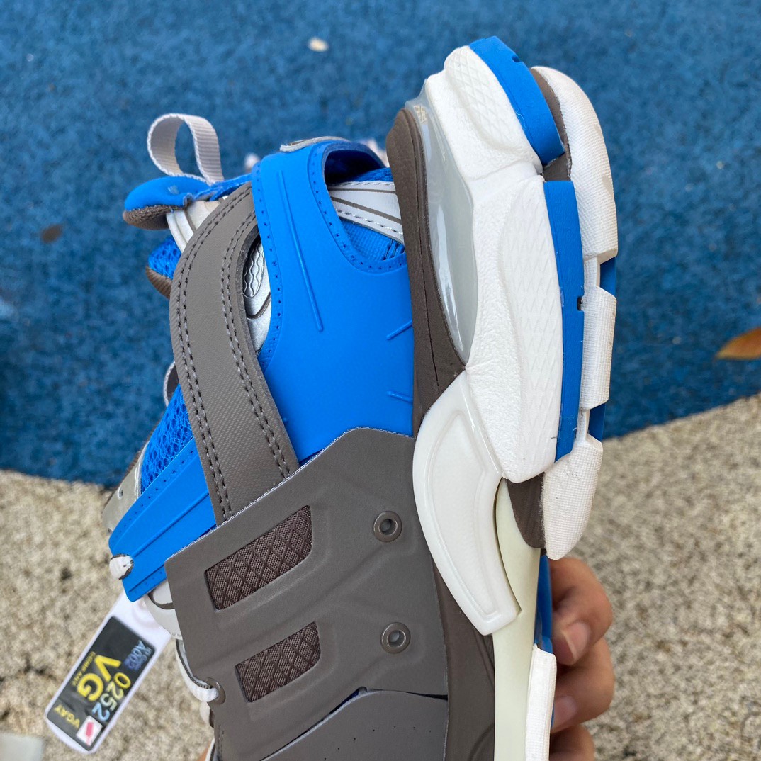 Balenciaga Track Sneaker LED in white - FashionPlug