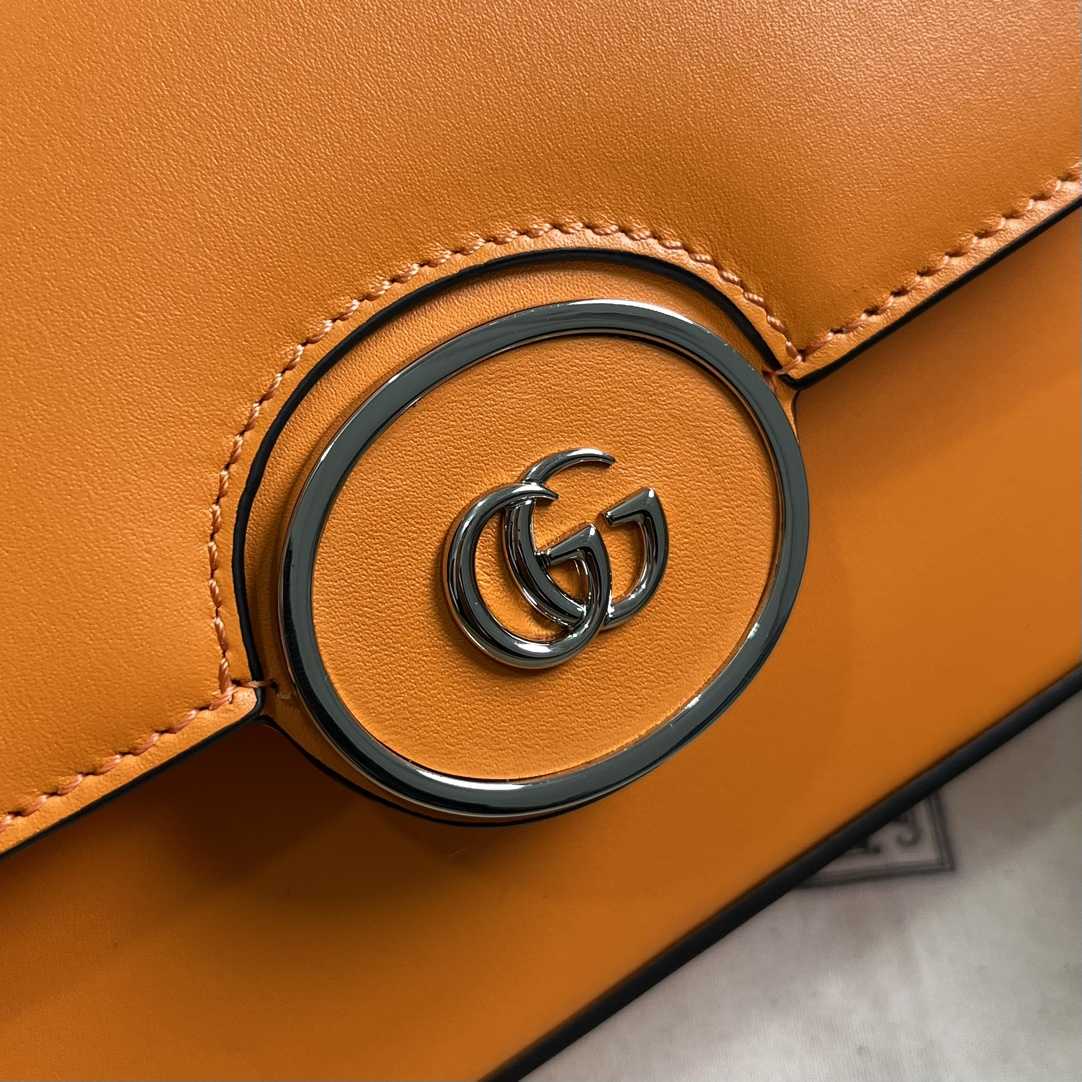 Gucci Petite GG Mini Shoulder Bag (21-10-5cm) - FashionPlug