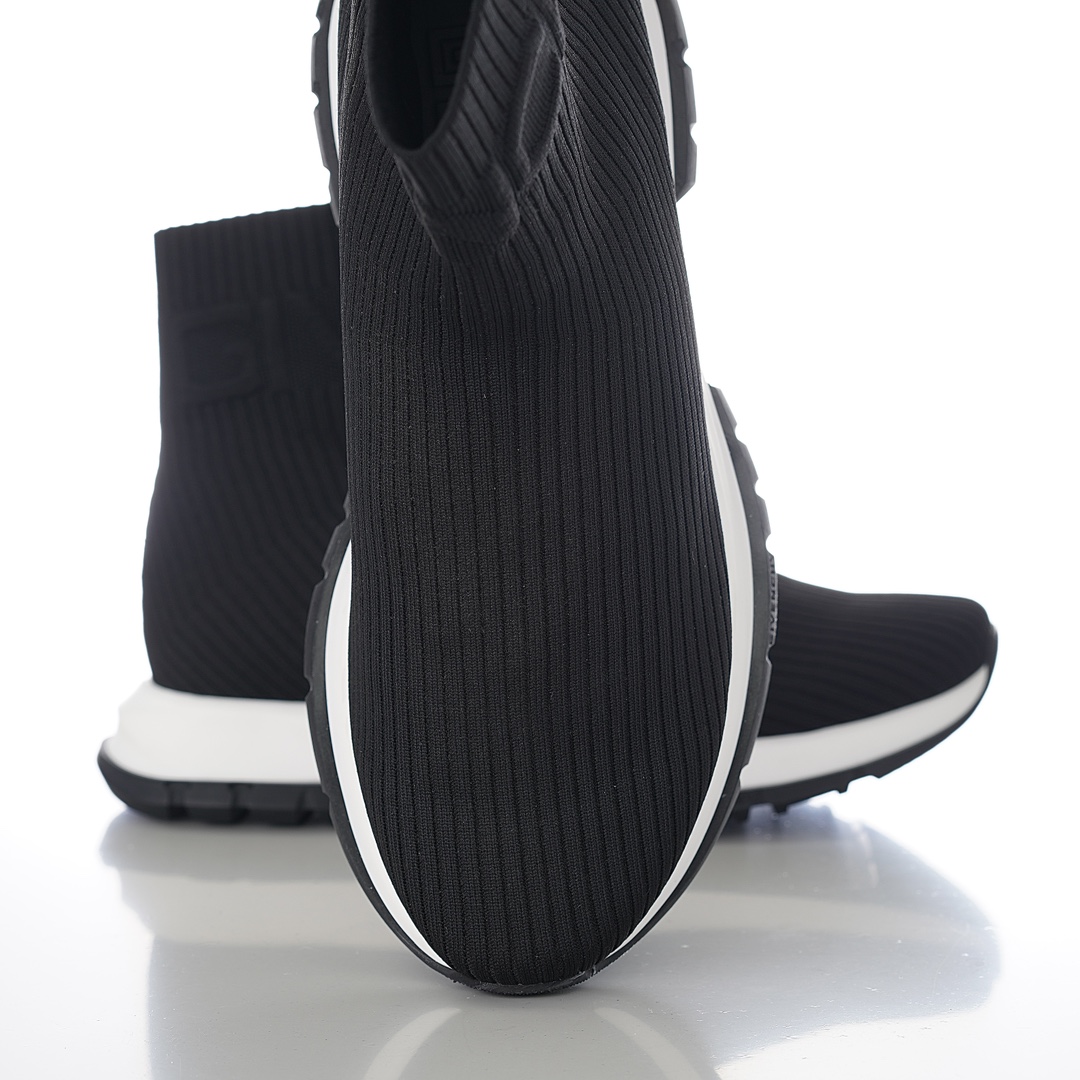 Givenchy Urban Street Sneakers  - FashionPlug