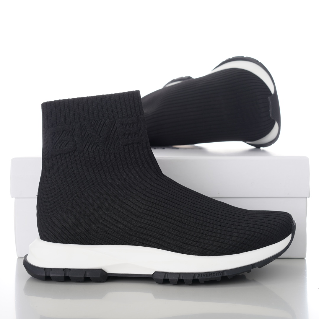 Givenchy Urban Street Sneakers  - FashionPlug