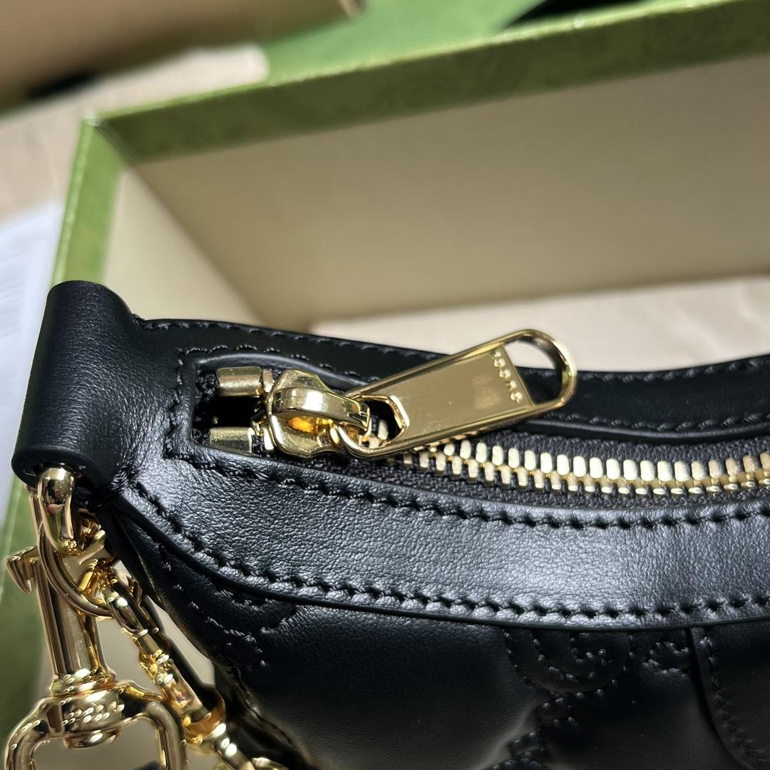 Gucci GG Matelasse Mini Bag(21x 14x 6cm) - FashionPlug