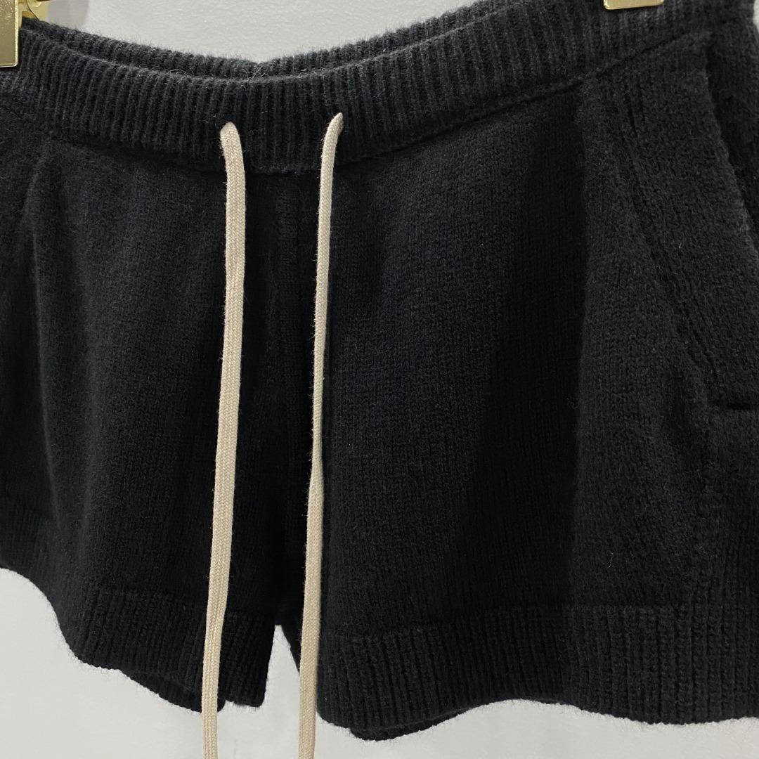 Rick Owens Shorts Knitted Pants  - FashionPlug