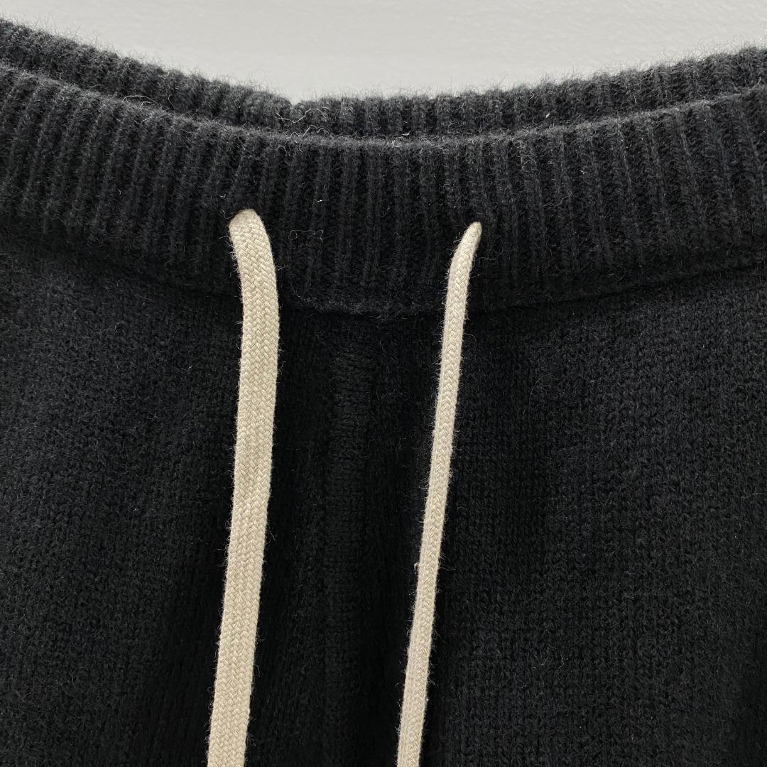 Rick Owens Shorts Knitted Pants  - FashionPlug