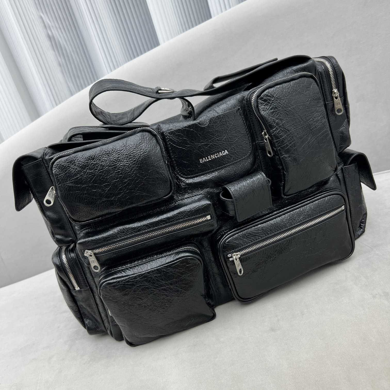 Balenciaga Logo Zipped Shoulder Bag(40x28x18cm) - FashionPlug