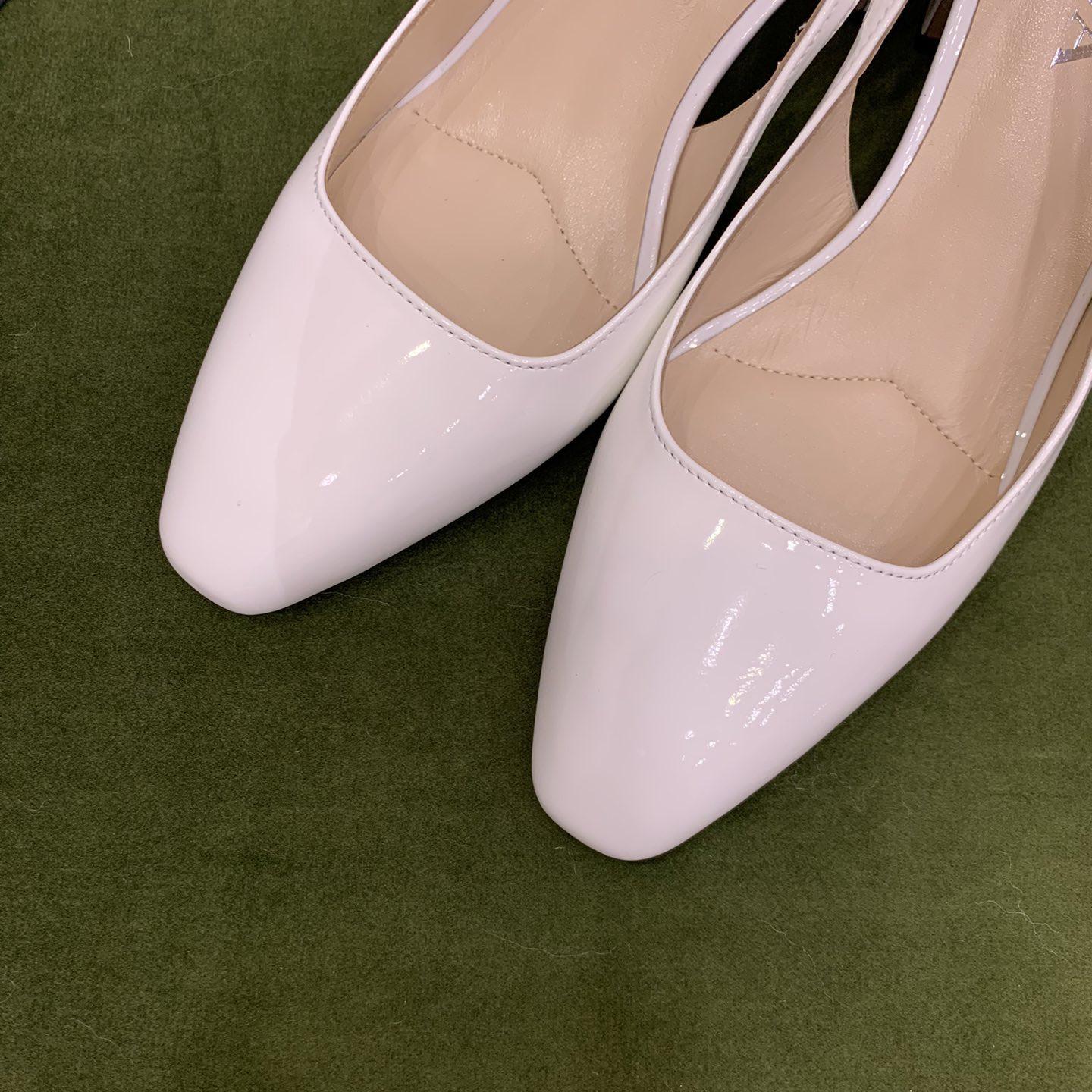 Prada Patent-leather Slingback Pumps - FashionPlug