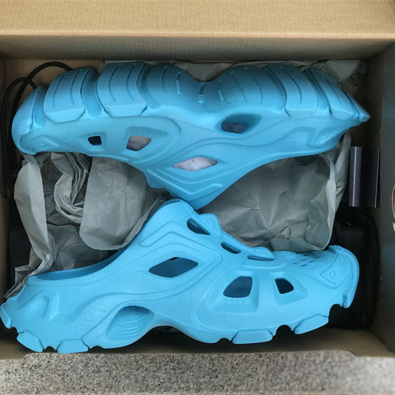 Balenciaga HD Mule In Blue - FashionPlug