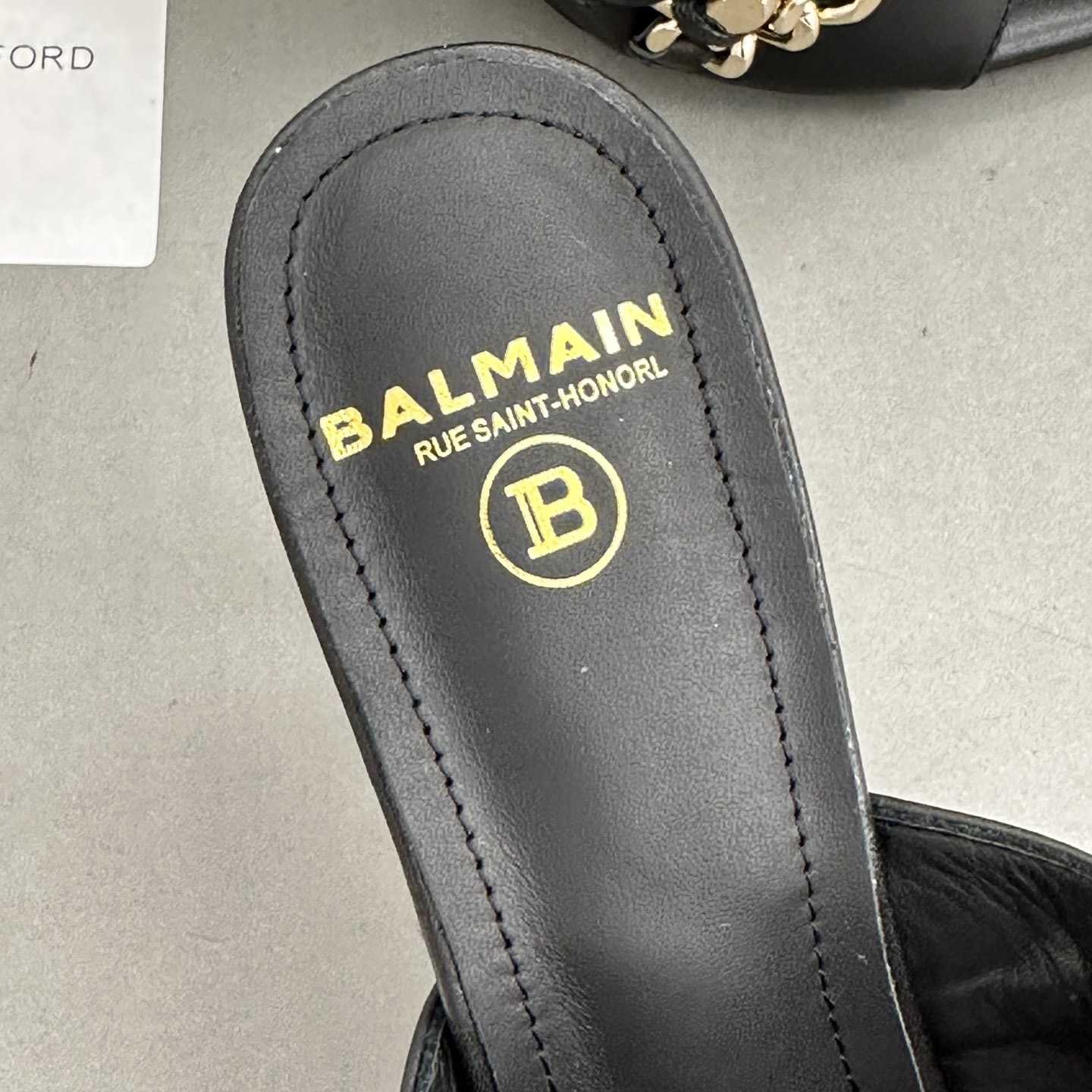 Balmain Chain-link Detail 110mm Pumps - FashionPlug