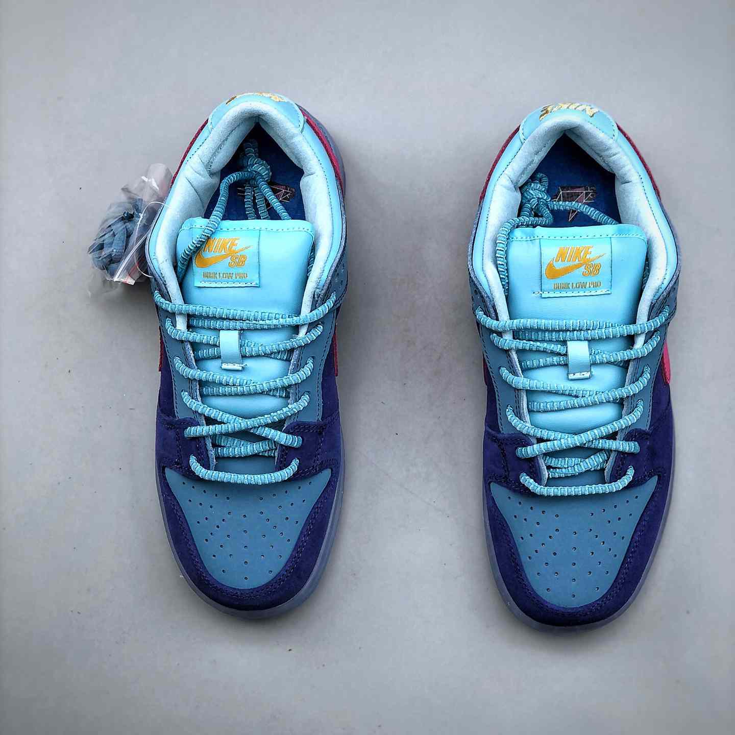 Run The Jewels x Nike SB Dunk Low Sneakers       DO9404-400 - FashionPlug