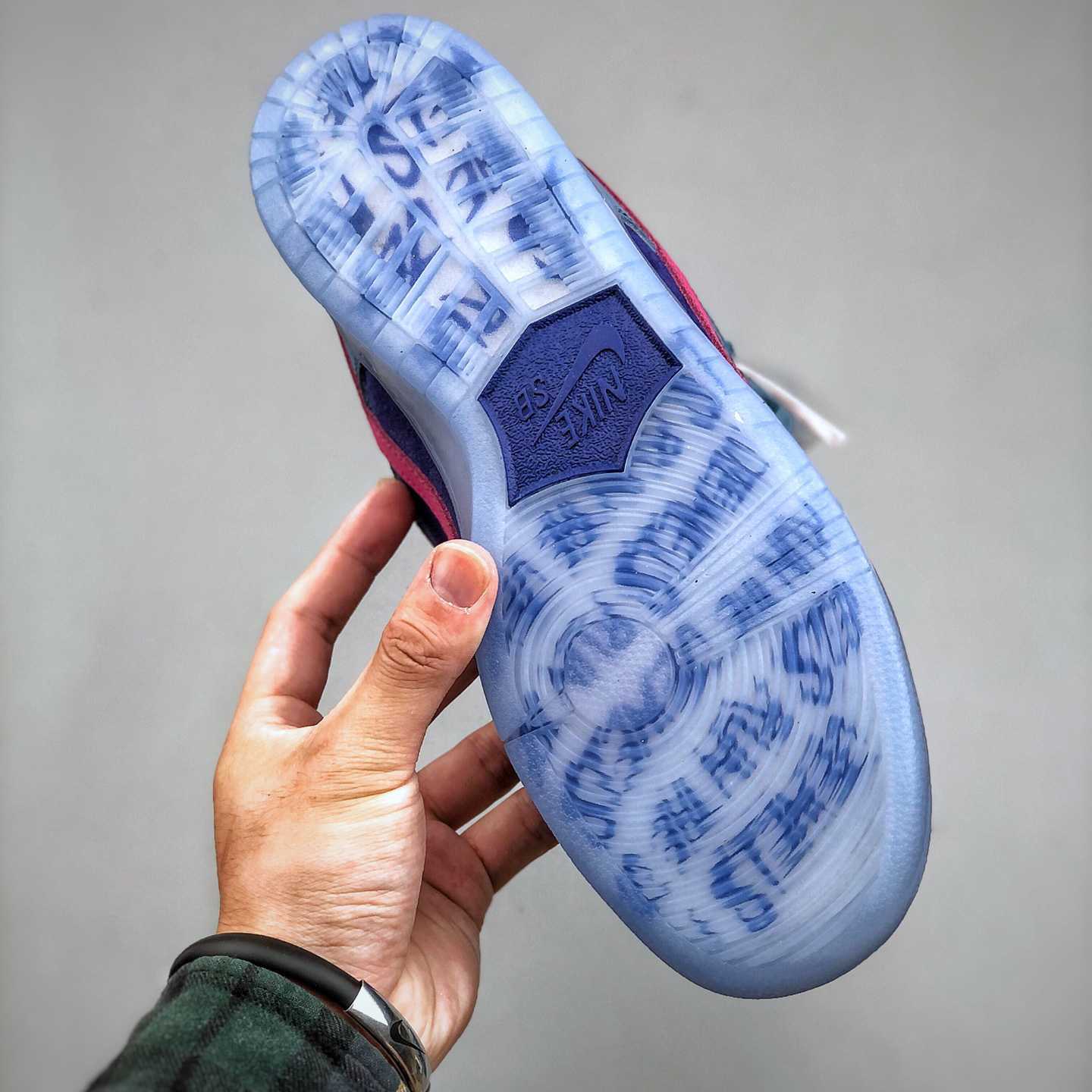 Run The Jewels x Nike SB Dunk Low Sneakers       DO9404-400 - FashionPlug