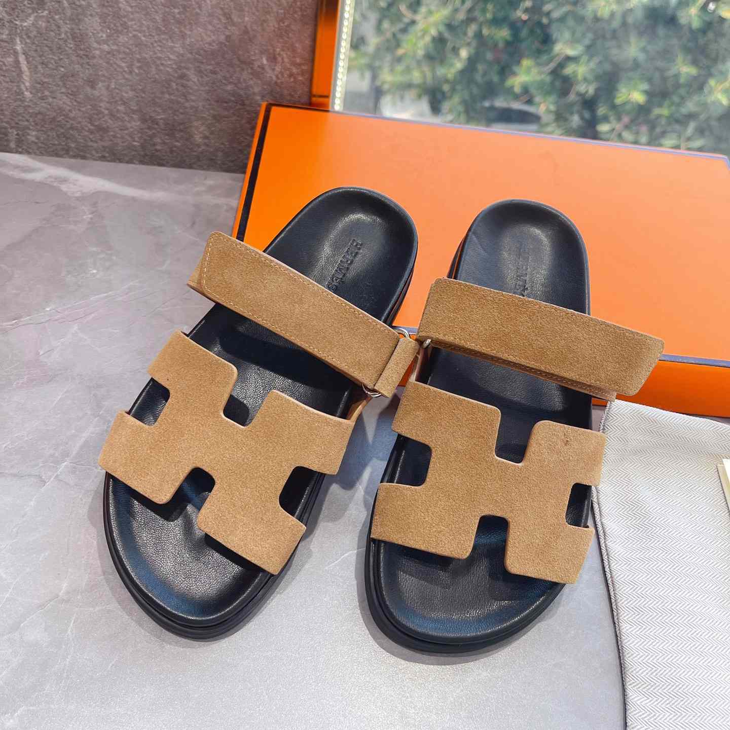 Hermes Authenticated Chypre Sandal  - FashionPlug