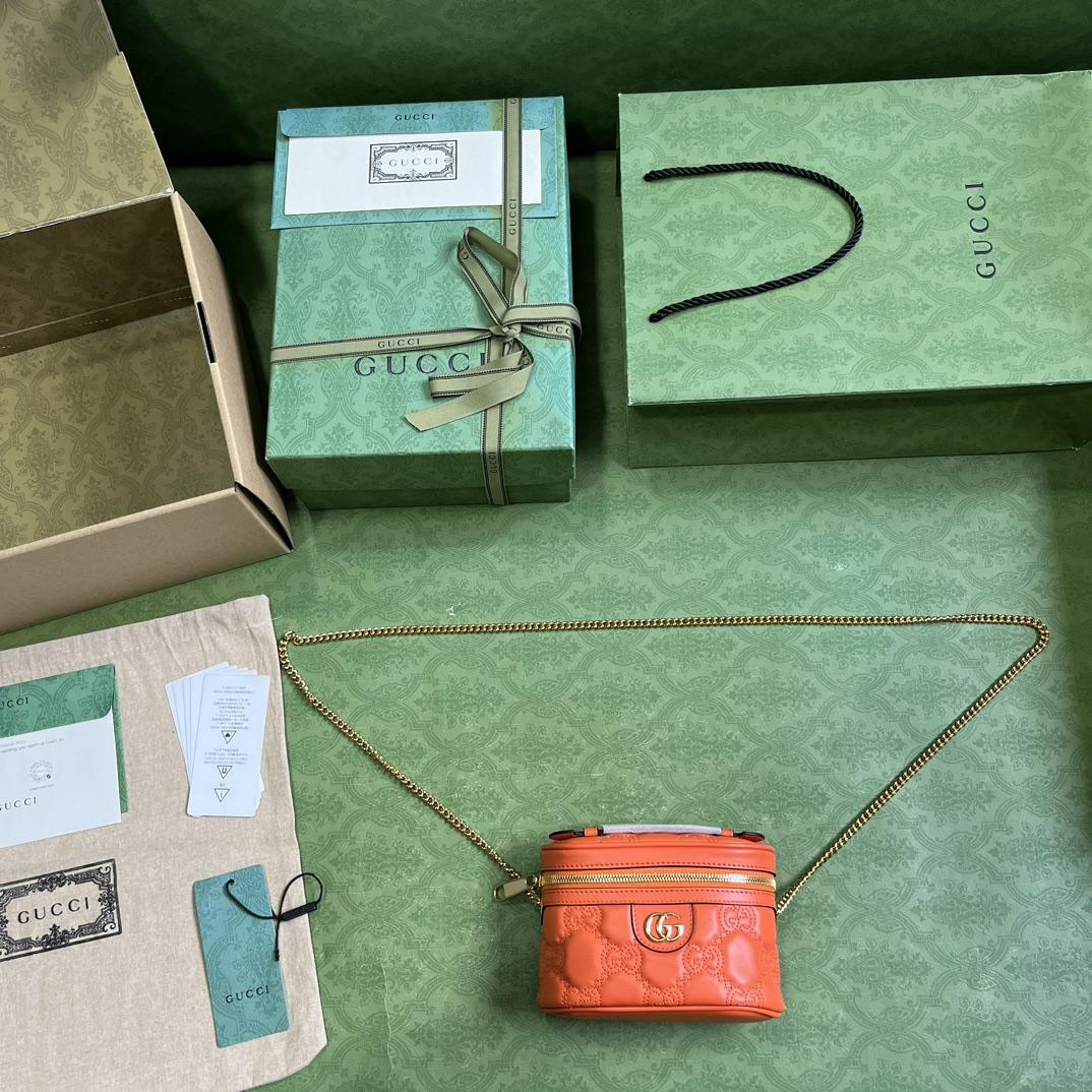 Gucci GG Matelassé Top Handle Mini Bag(16-10.5-5cm) - FashionPlug