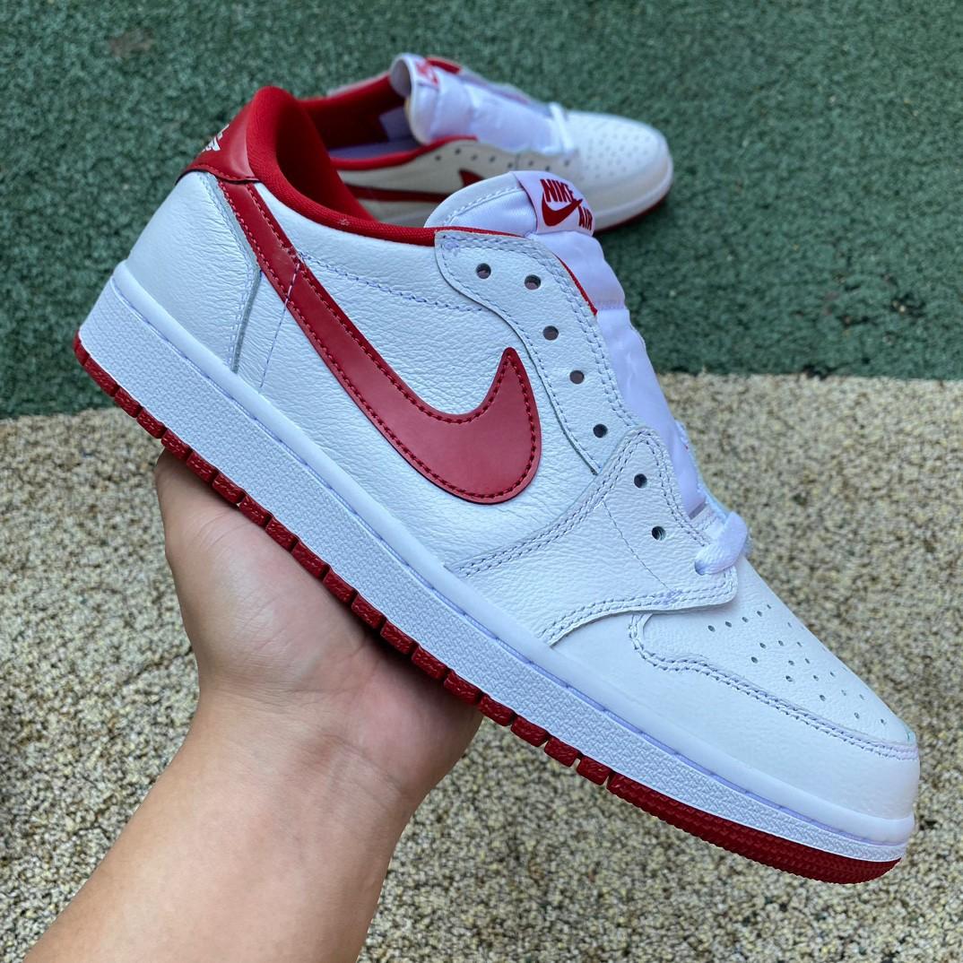 Air Jordan 1 Retro Low Sneaker     705329-101 - FashionPlug