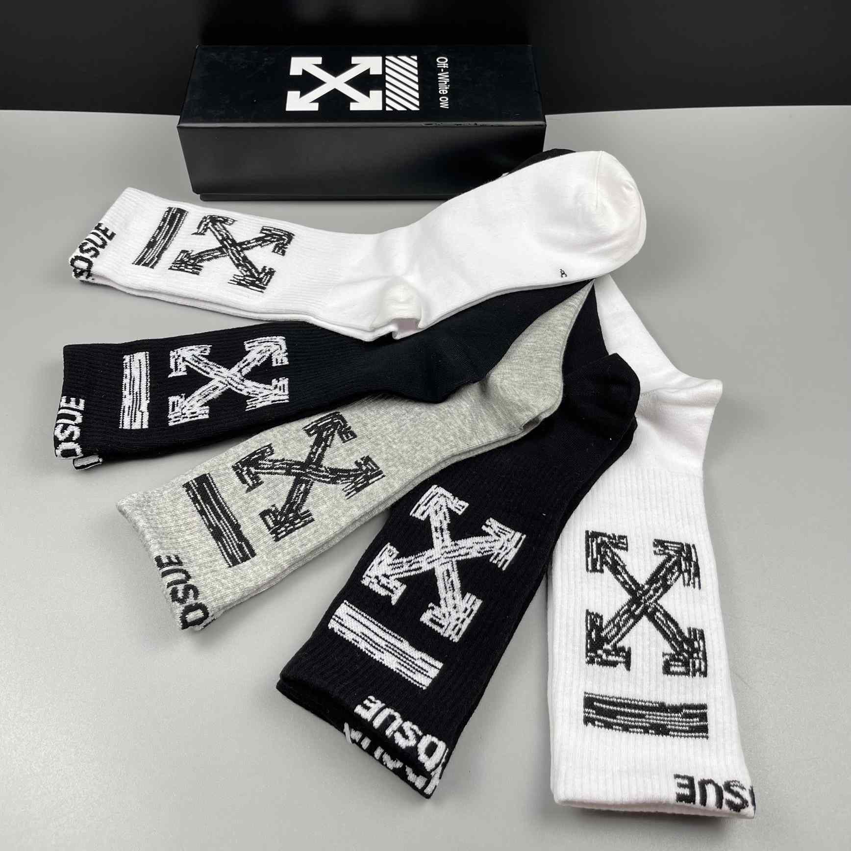 Off White Socks/Box - FashionPlug