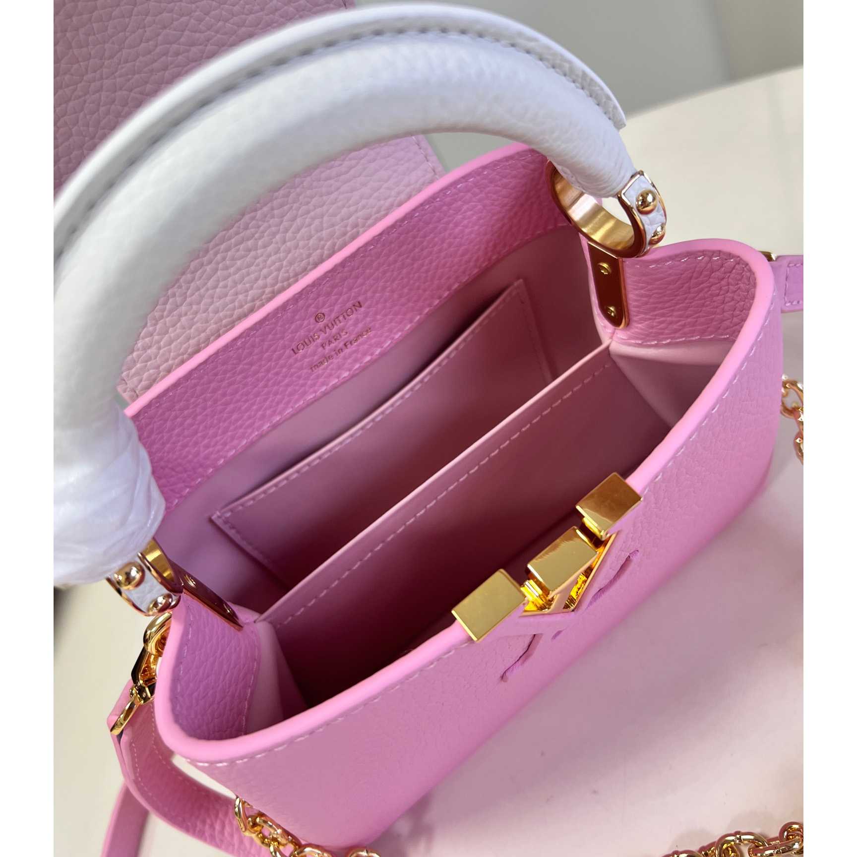 Louis Vuitton Capucines Mini Capucines (21x14x8cm)  M48865 - FashionPlug
