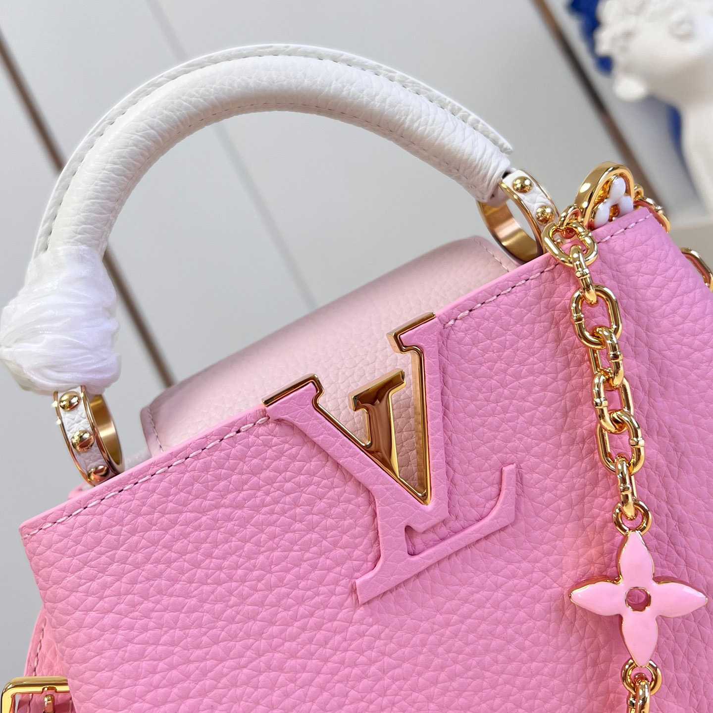 Louis Vuitton Capucines Mini Capucines (21x14x8cm)  M48865 - FashionPlug