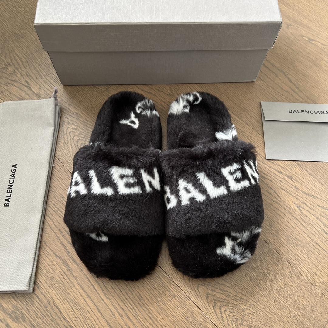 Balenciaga Faux fur Logo Slippers - FashionPlug