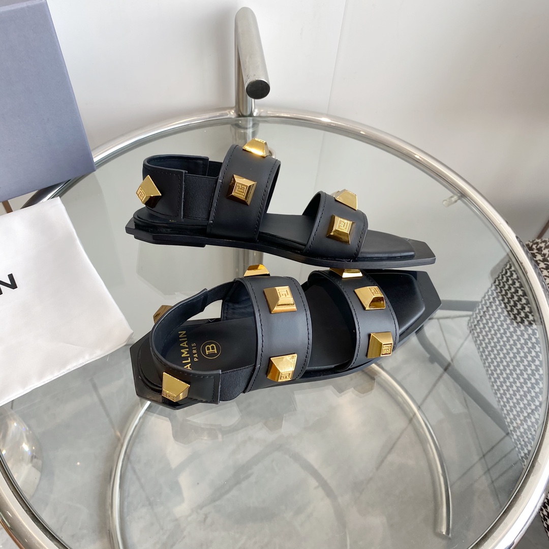 Balmain Studded Flat Sandals - FashionPlug