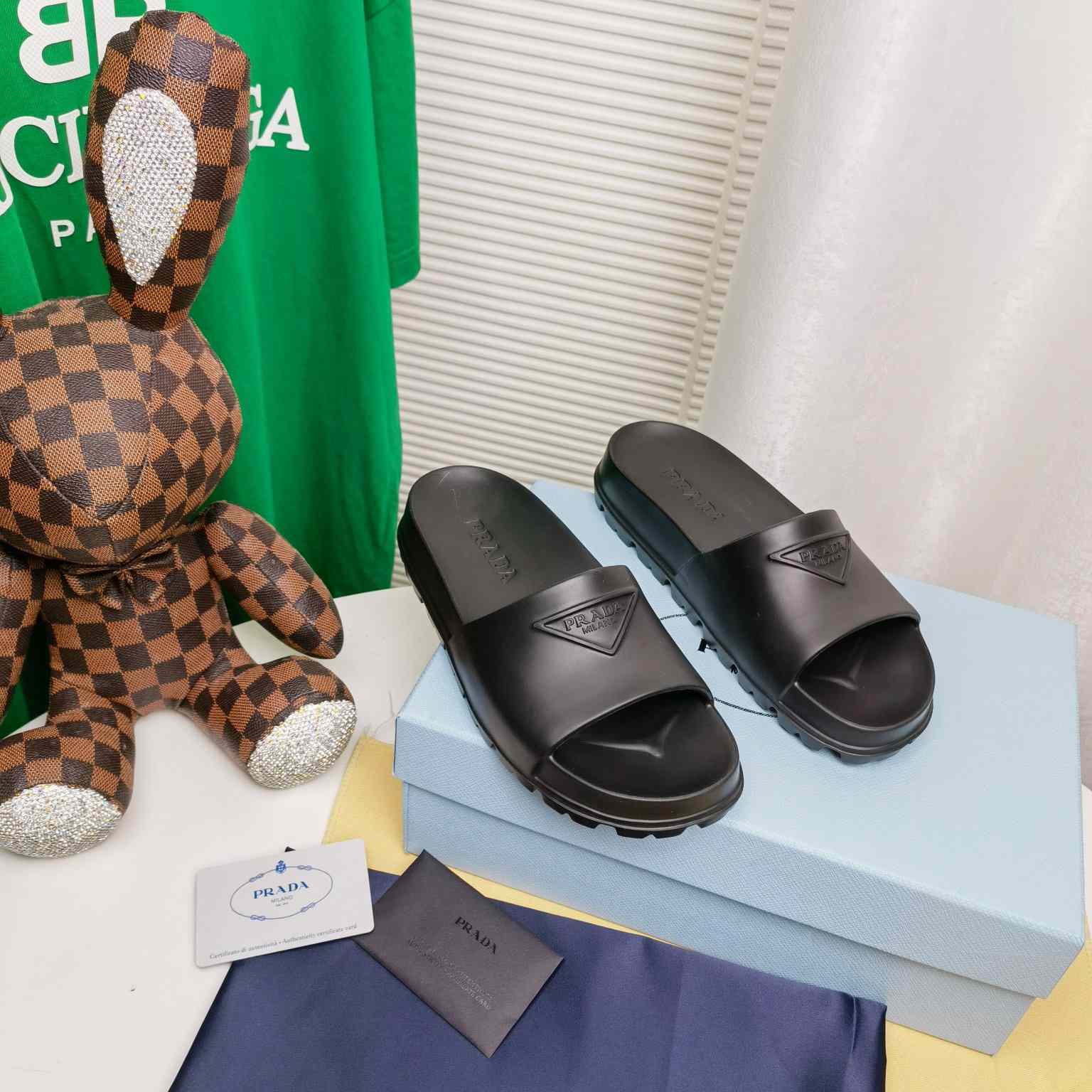Prada Rubber Slides - FashionPlug