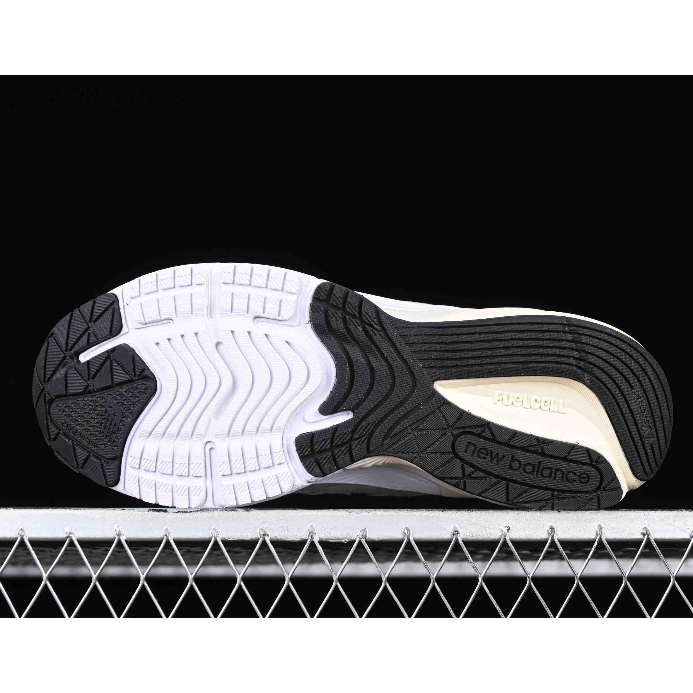 New Balance NB990 Sneaker     U990TC6 - FashionPlug