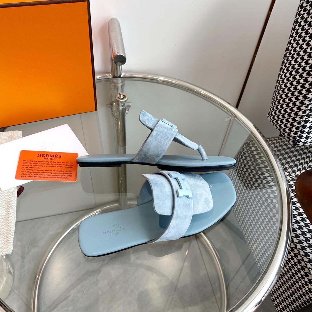 Hermes Galerie Sandal - FashionPlug