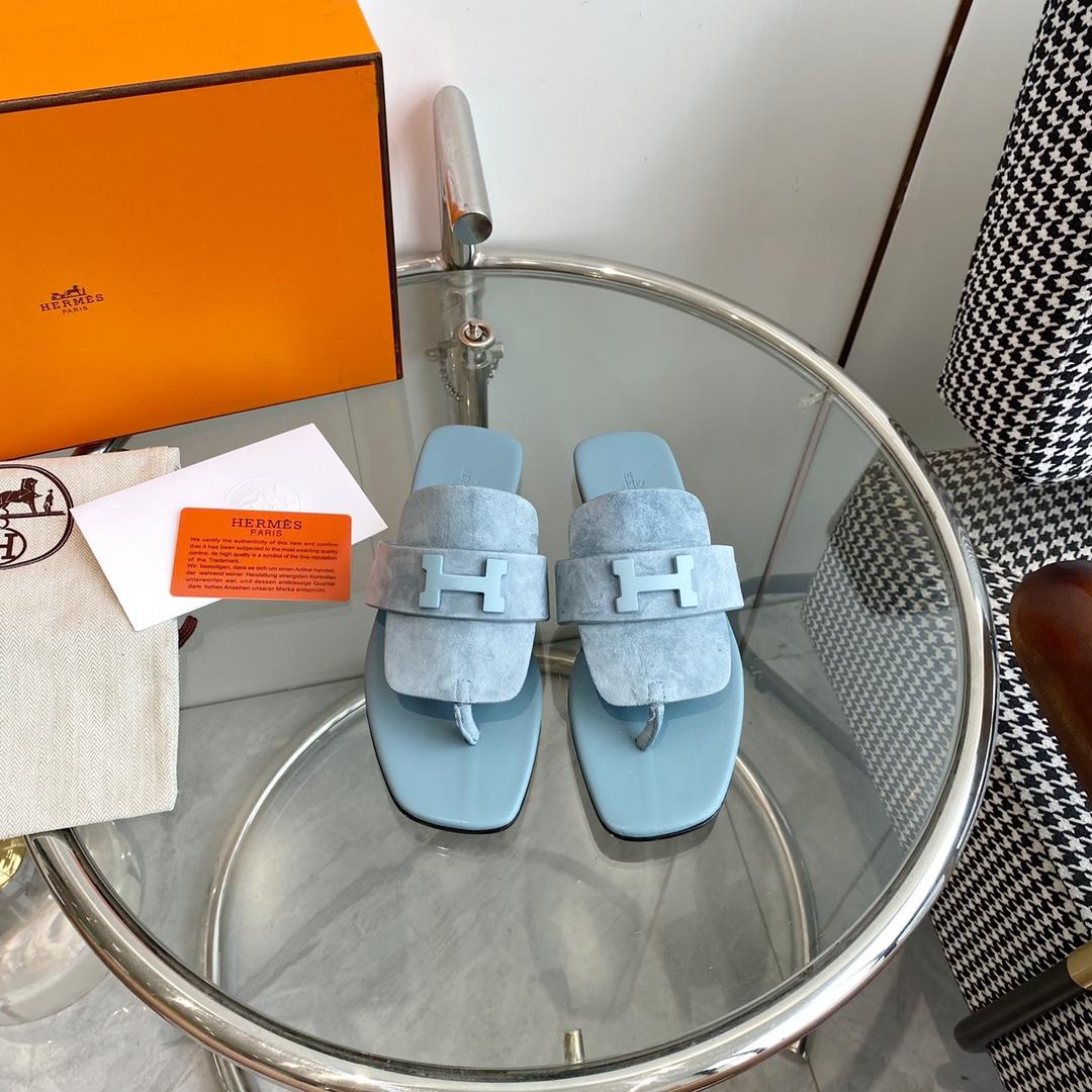 Hermes Galerie Sandal - FashionPlug