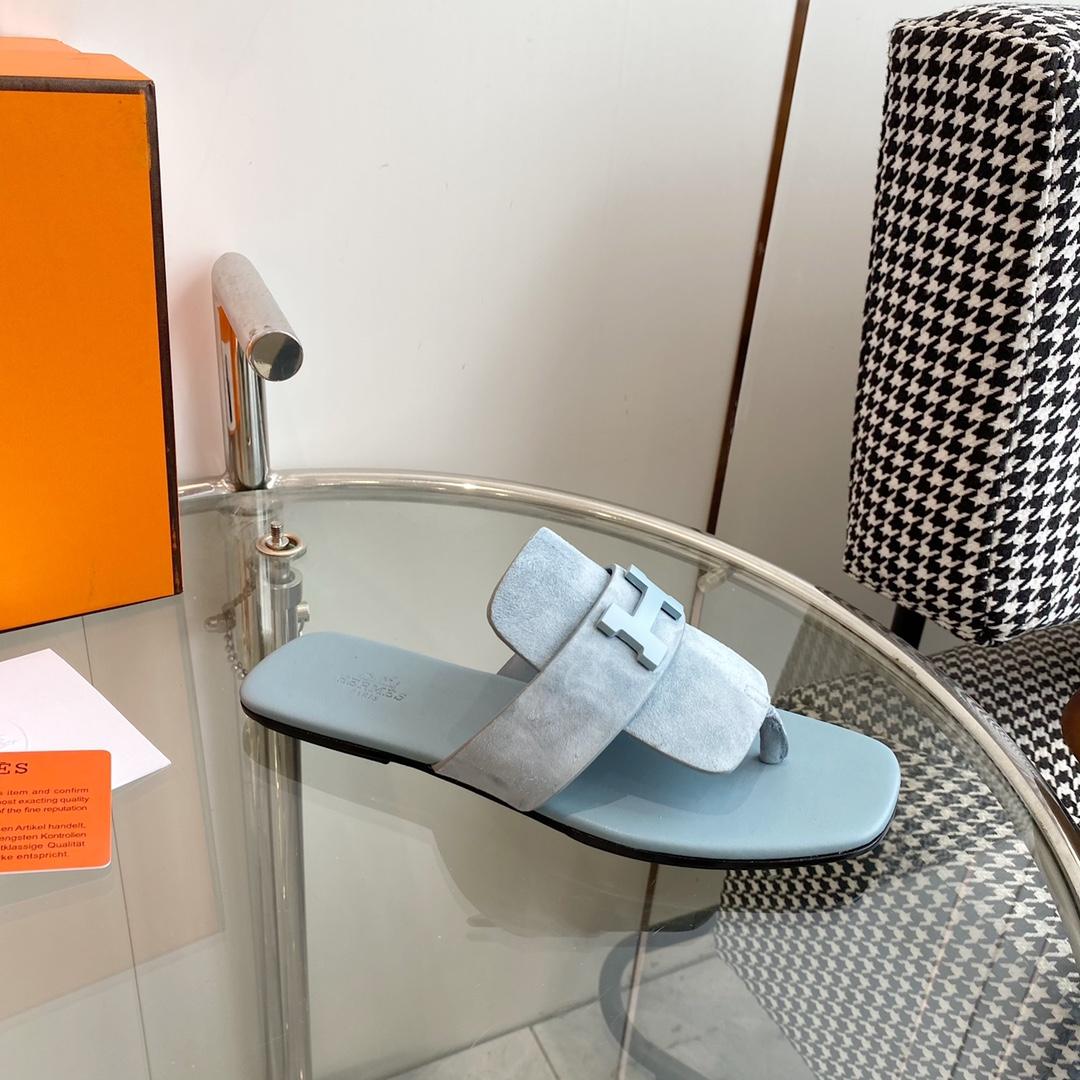 Hermes Galerie Sandal - FashionPlug