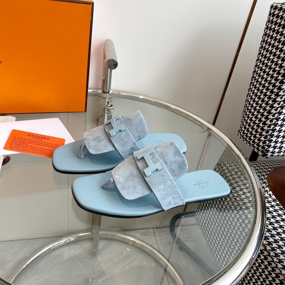 Hermes Galerie Sandal - FashionPlug