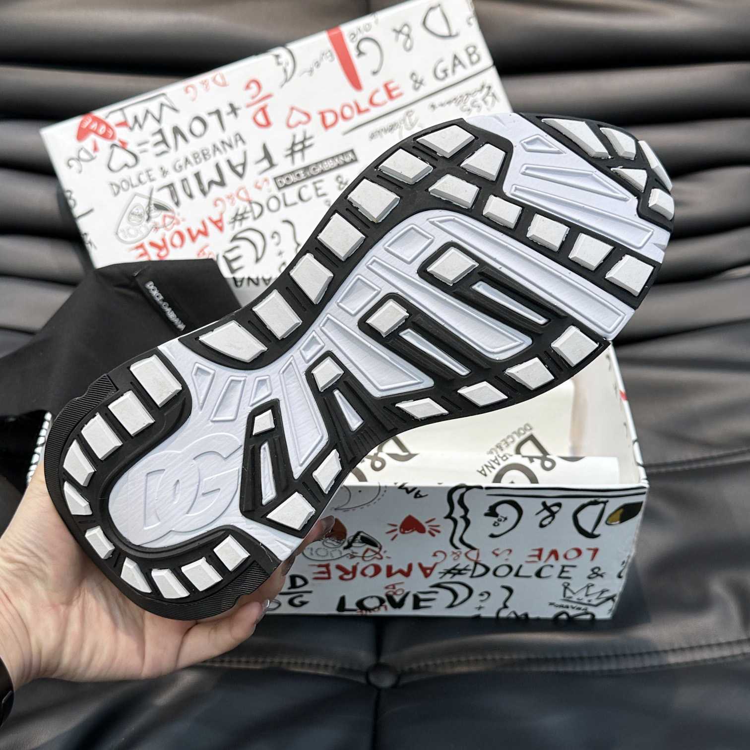 Dolce & Gabbana Stretch Mesh Fast Sneakers - FashionPlug