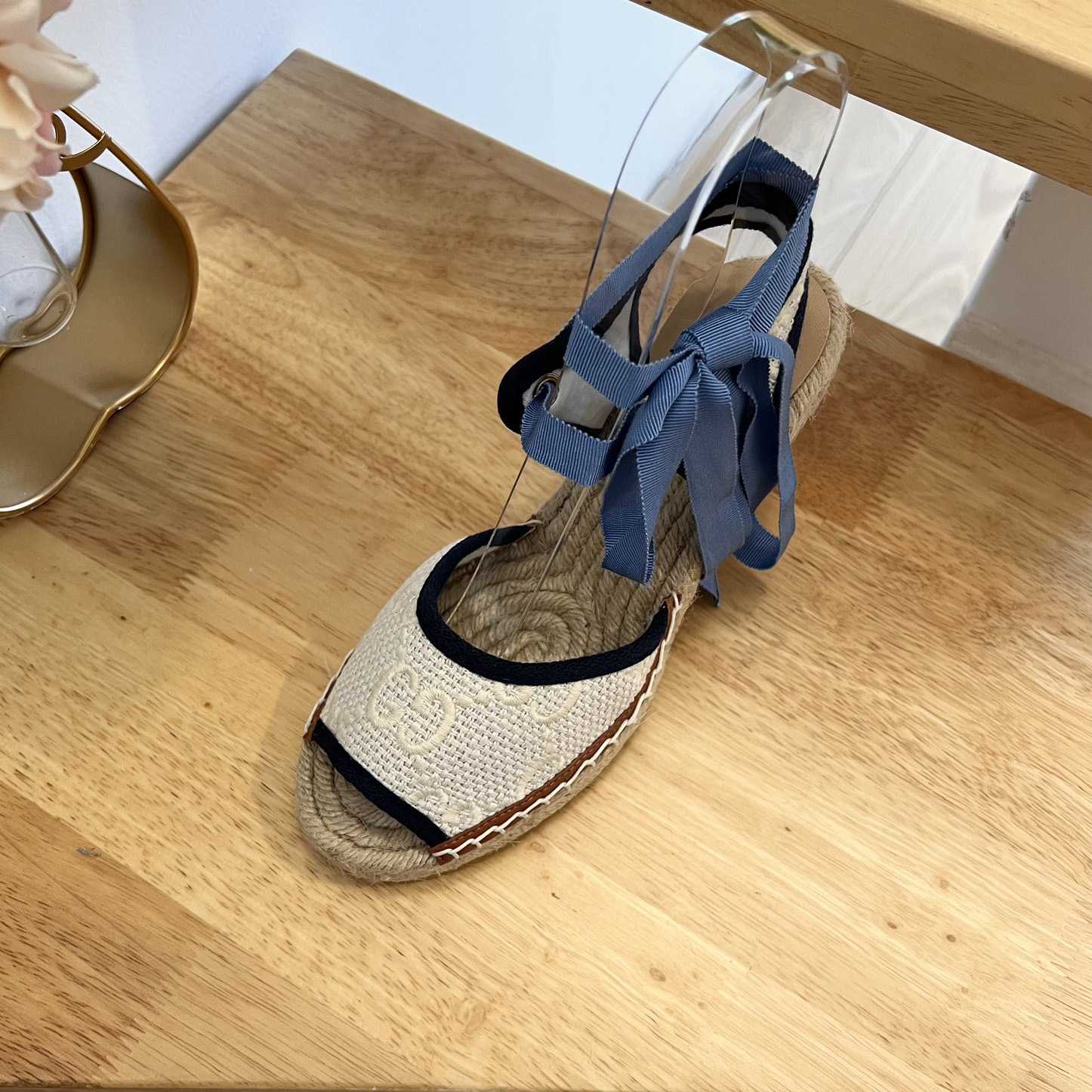 Gucci Women's GG Espadrille - FashionPlug