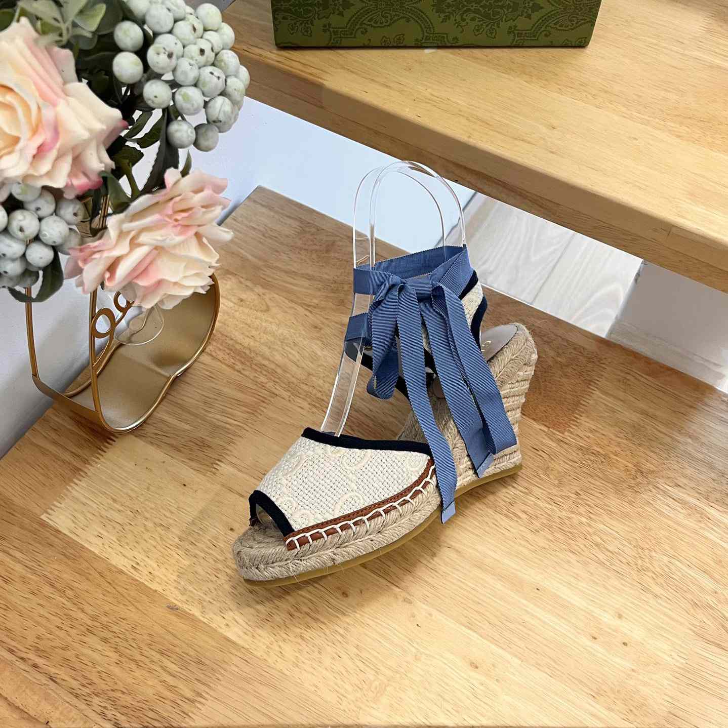 Gucci Women's GG Espadrille - FashionPlug